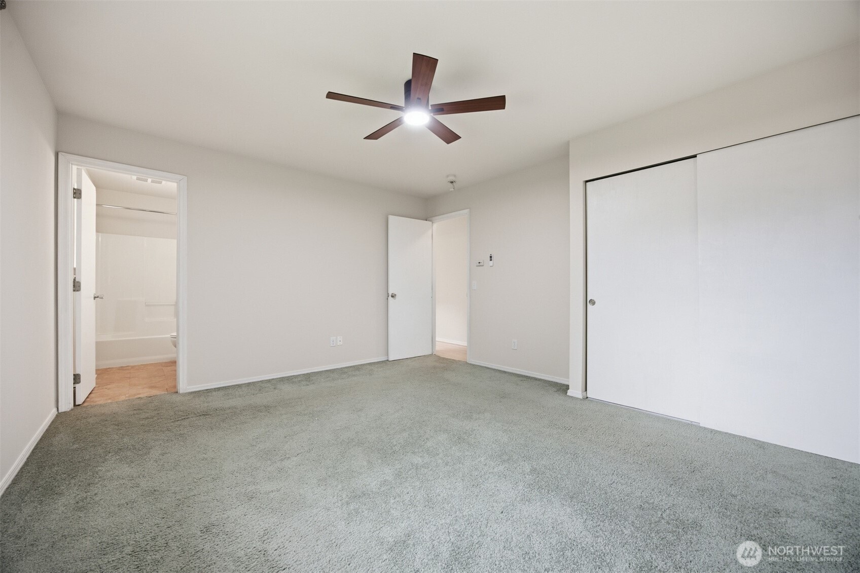3990 Roma Court Property Photo 20