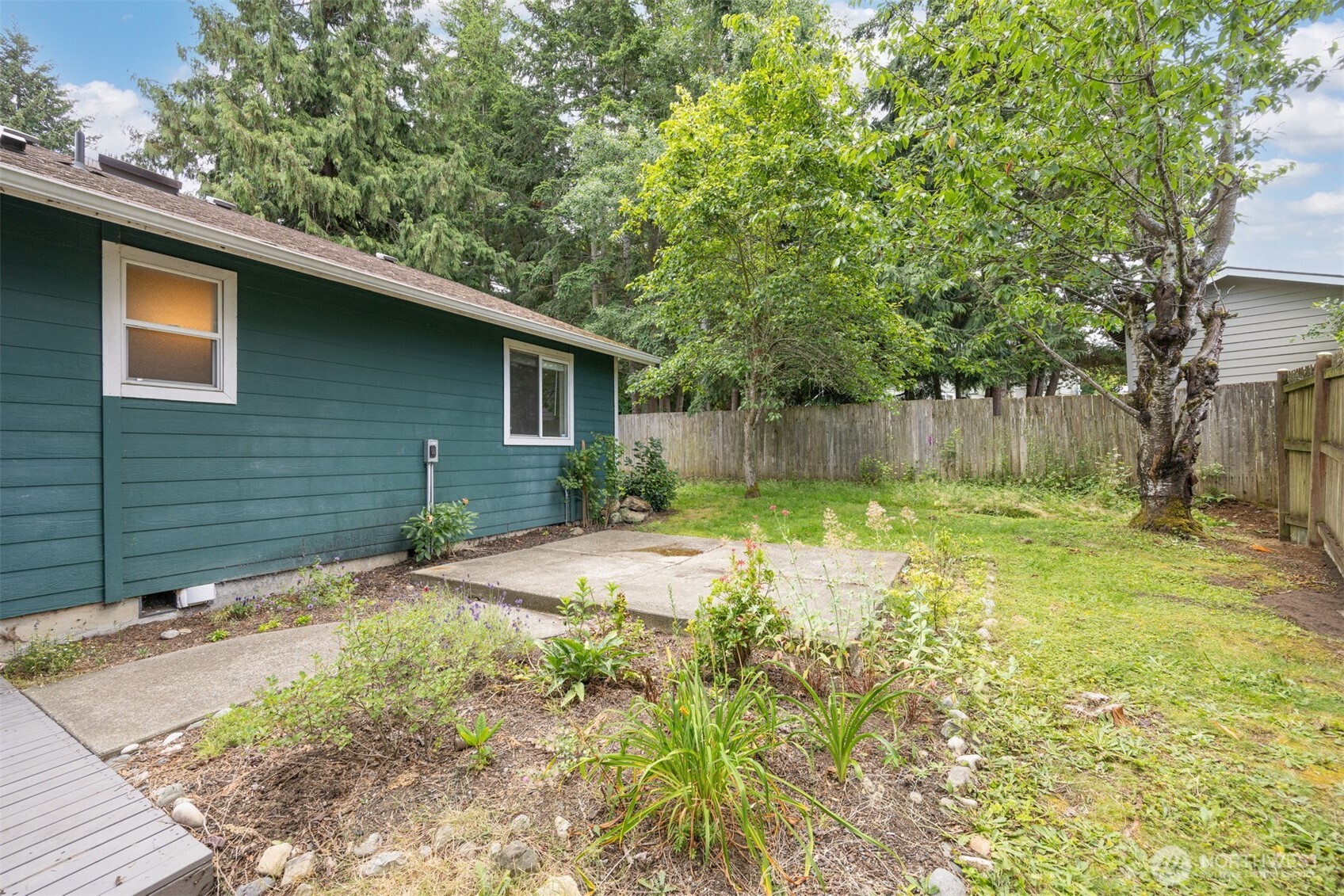 3990 Roma Court Property Photo 33