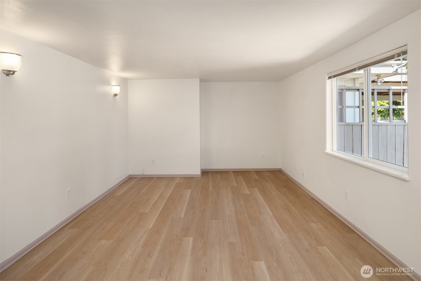 12018 Gibson Road Property Photo 7
