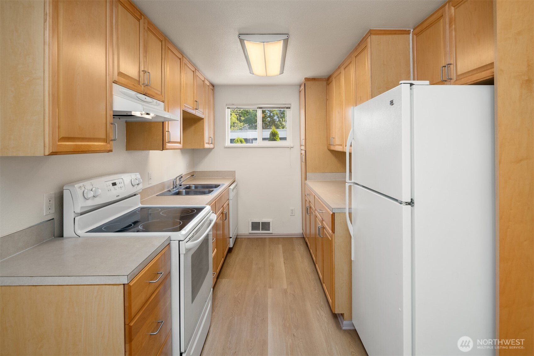 12018 Gibson Road Property Photo 25