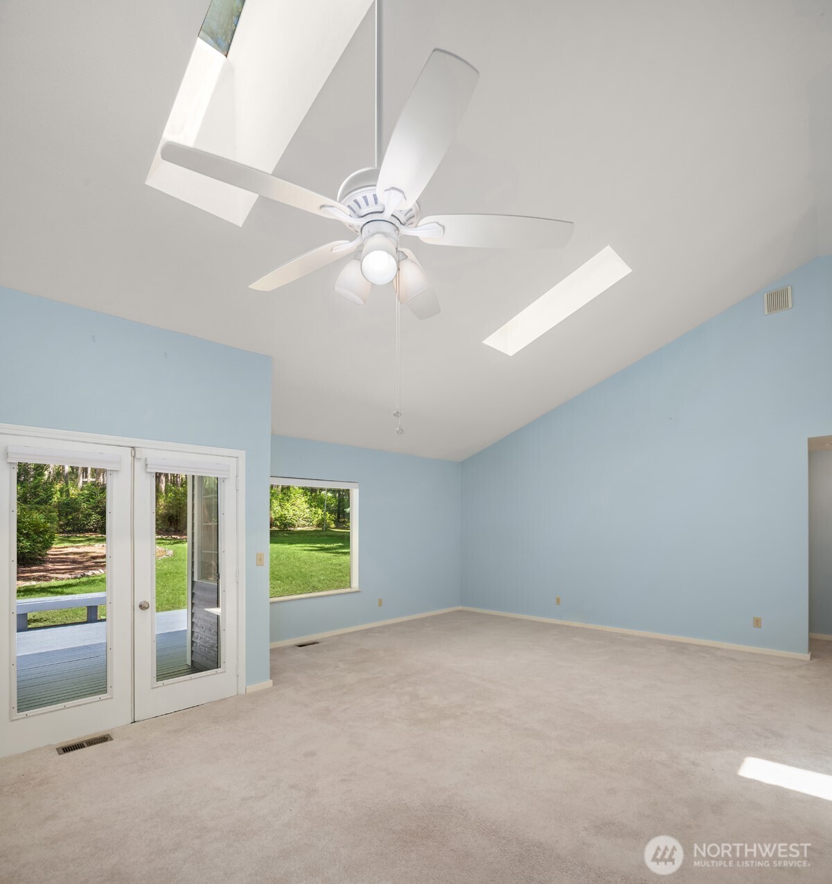 4012 83rd Avenue Ct Property Photo 4