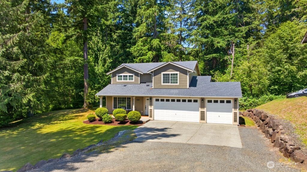 6608 184th Drive Property Photo 1