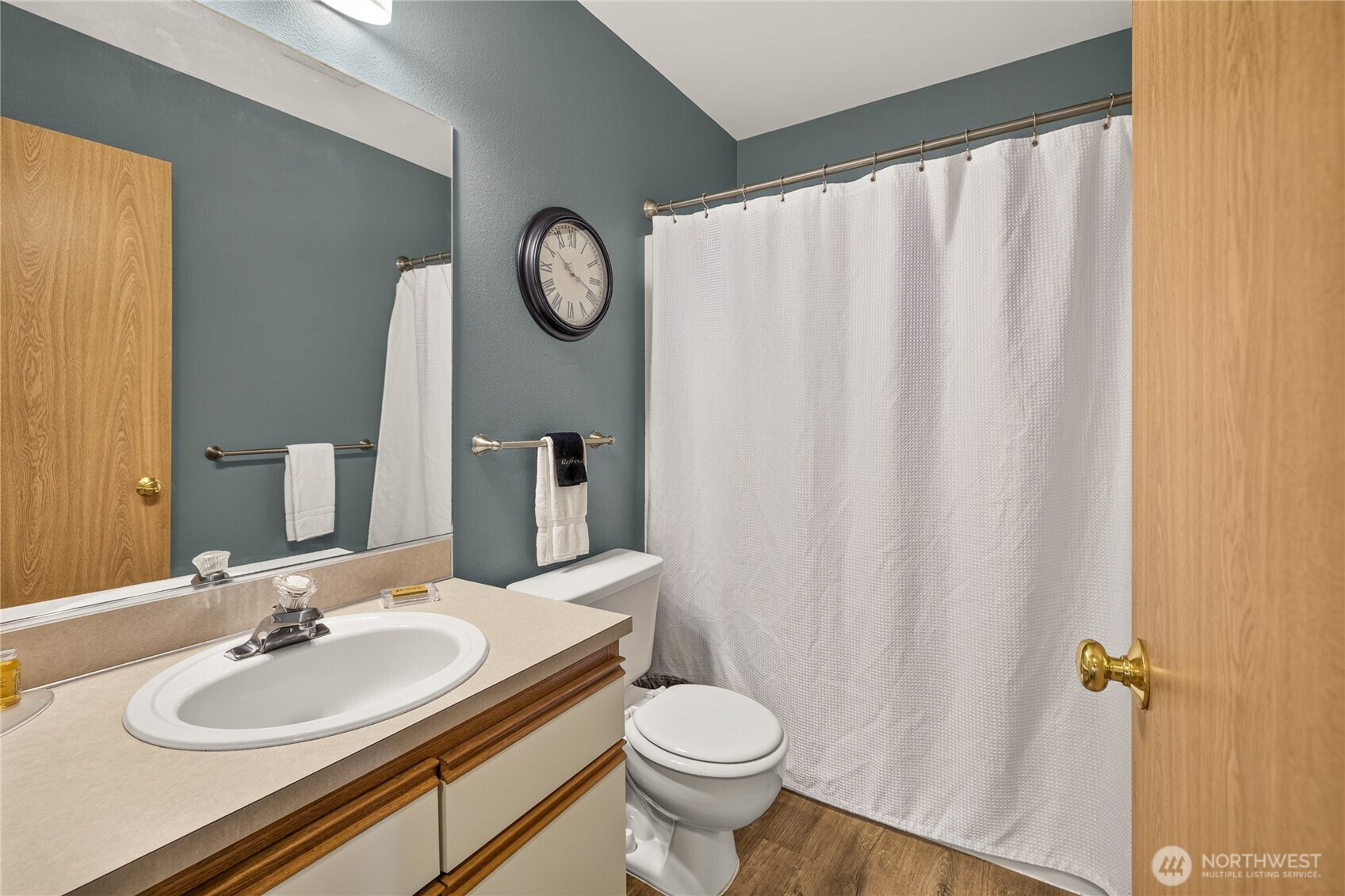 525 Alpine Place D3 Property Photo 13
