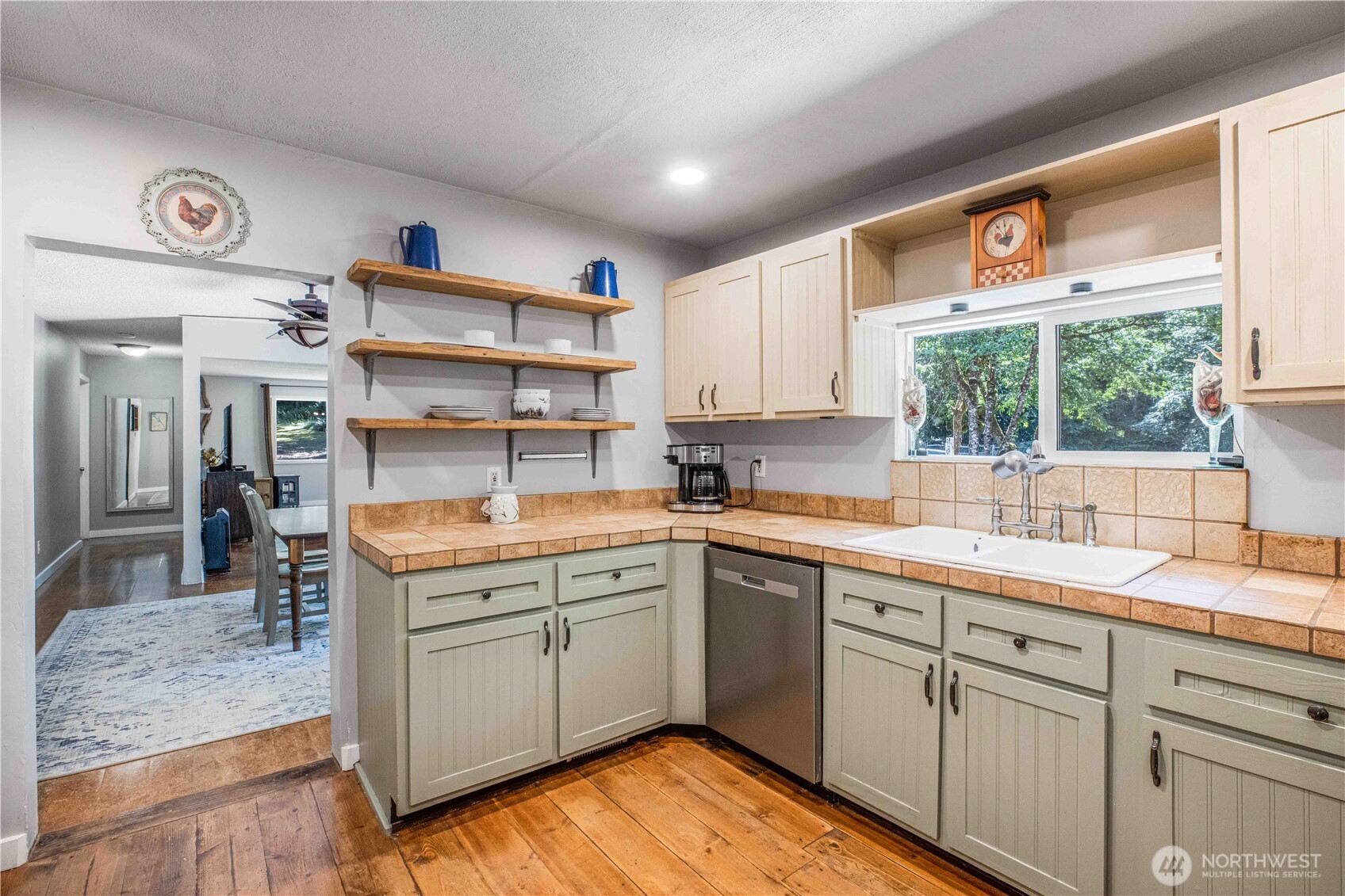 180 Dewatto Road Property Photo 12