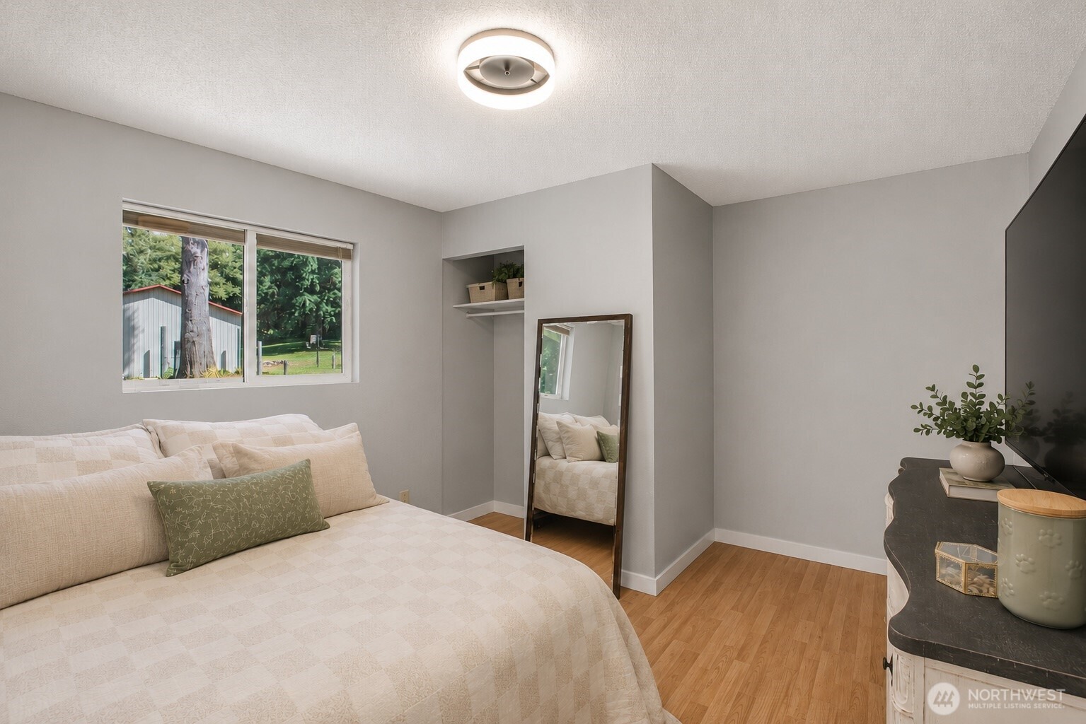 180 Dewatto Road Property Photo 18