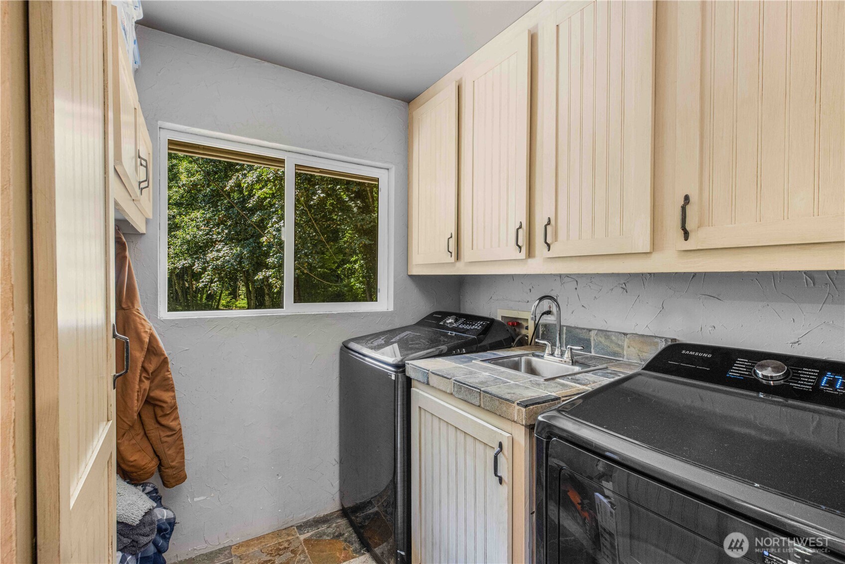 180 Dewatto Road Property Photo 23