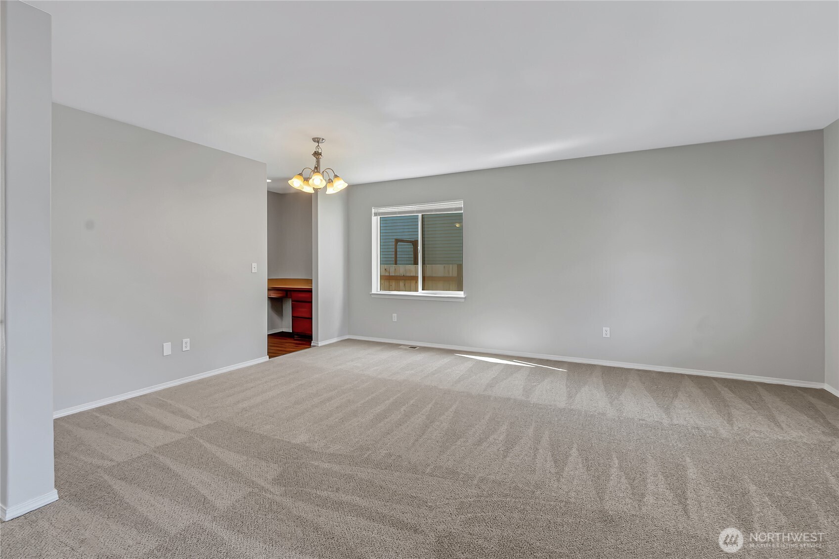 1401 Riddell Avenue Property Photo 3