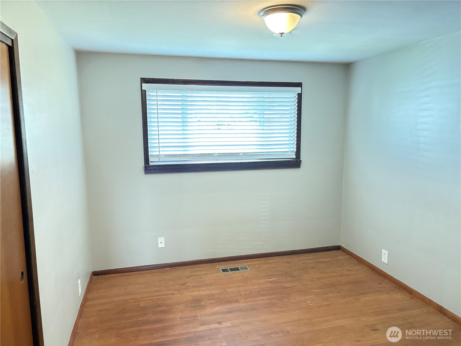1828 Gossard Street Property Photo 18