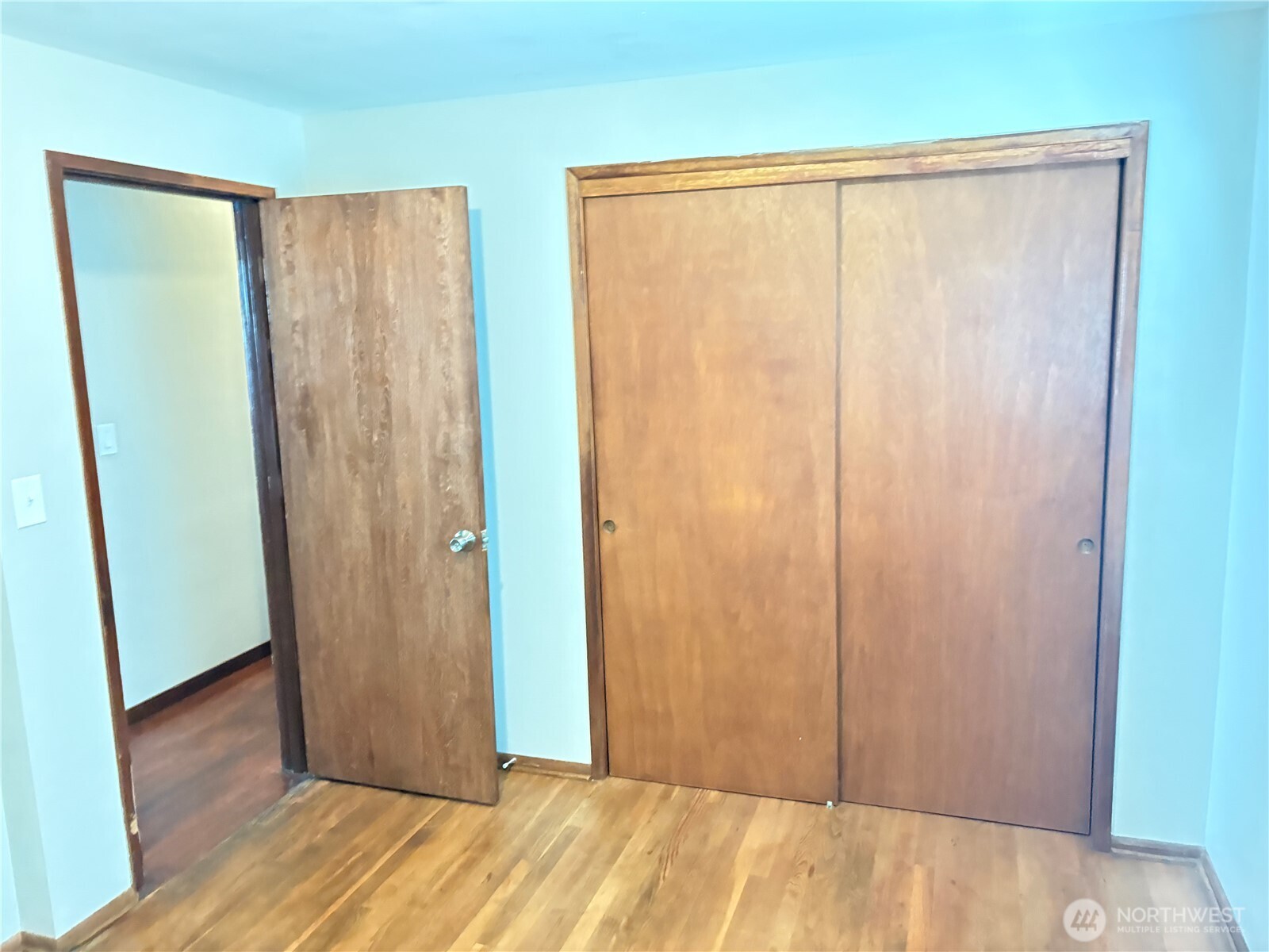1828 Gossard Street Property Photo 22