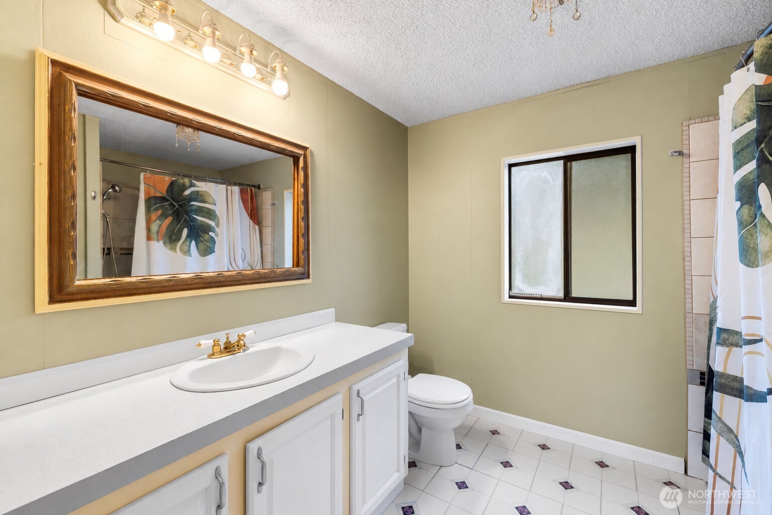 4582 Guemes Way Property Photo 20