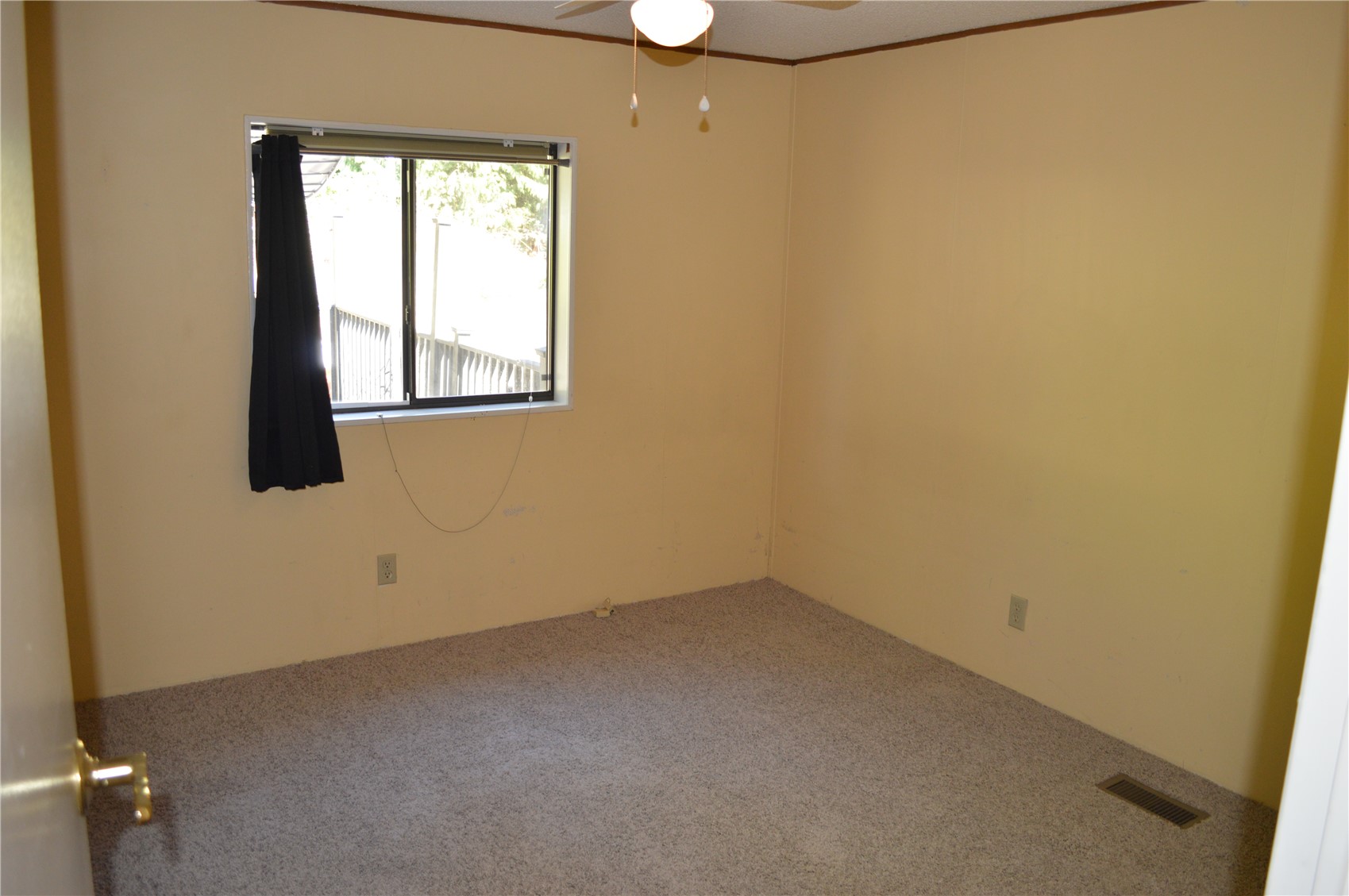 4582 Guemes Way Property Photo 21