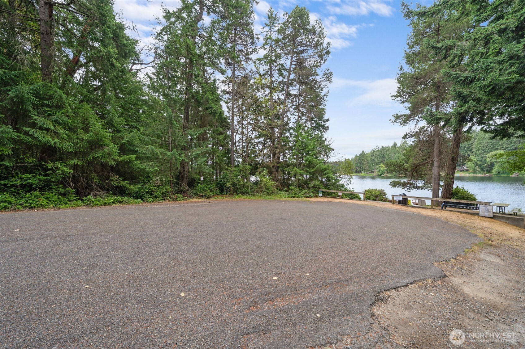 10718 Trout Place Property Photo 10