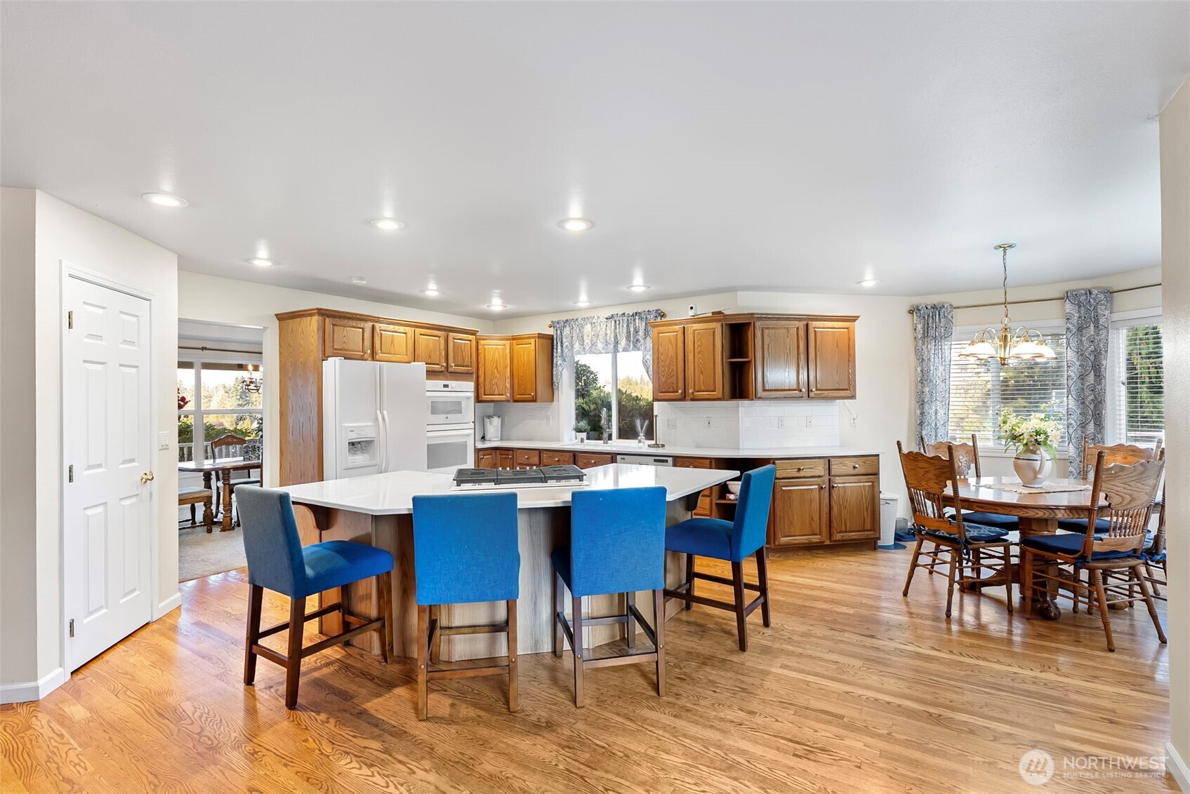 13804 231st Street Ct Property Photo 9