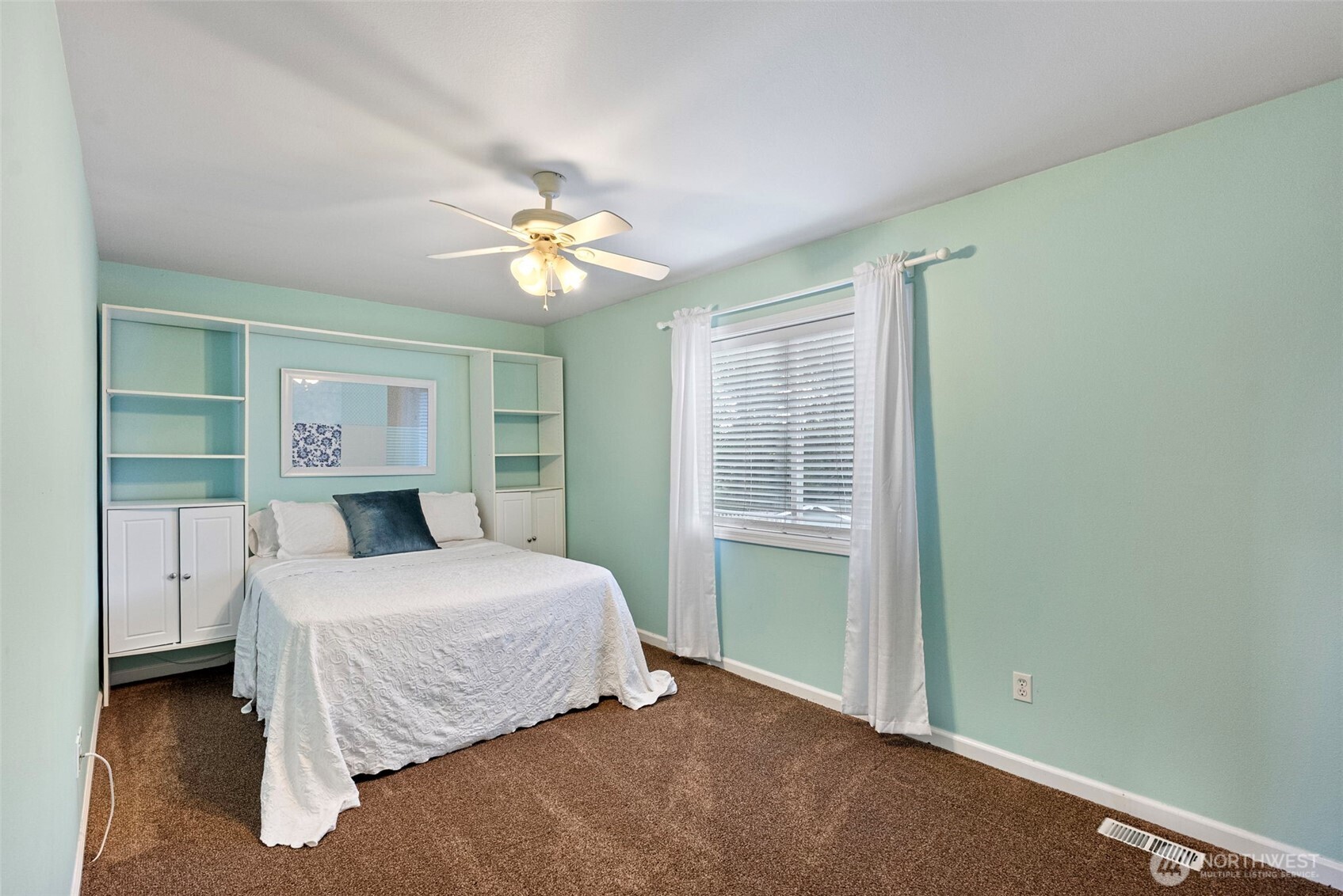 13804 231st Street Ct Property Photo 23