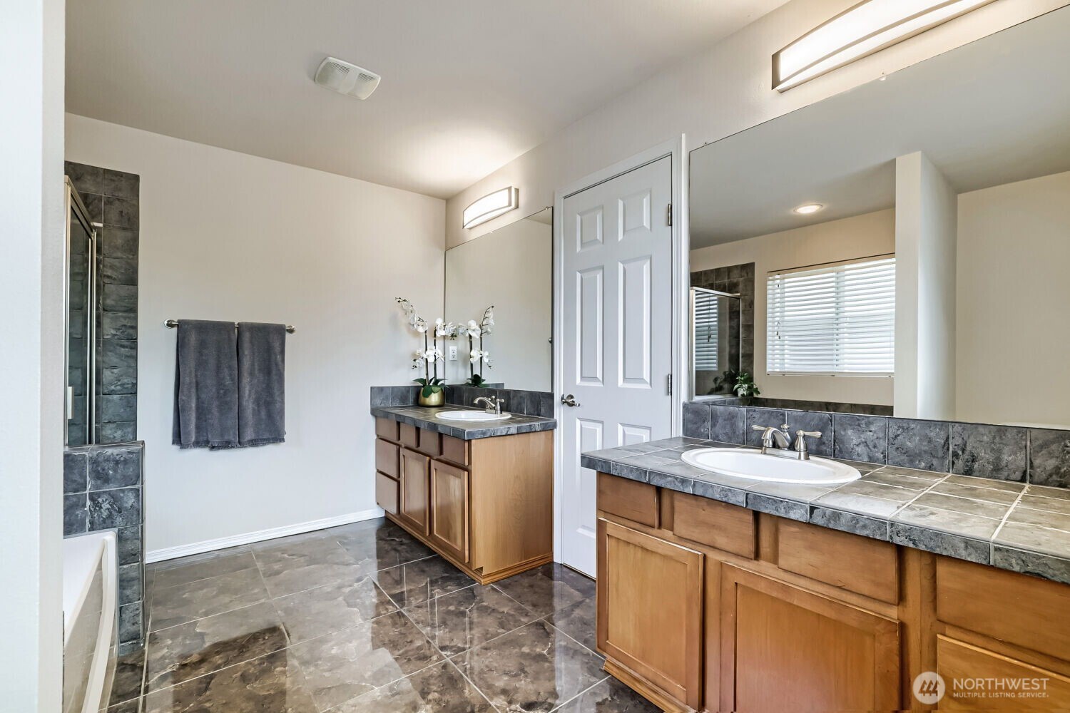 11822 24th Street Property Photo 19