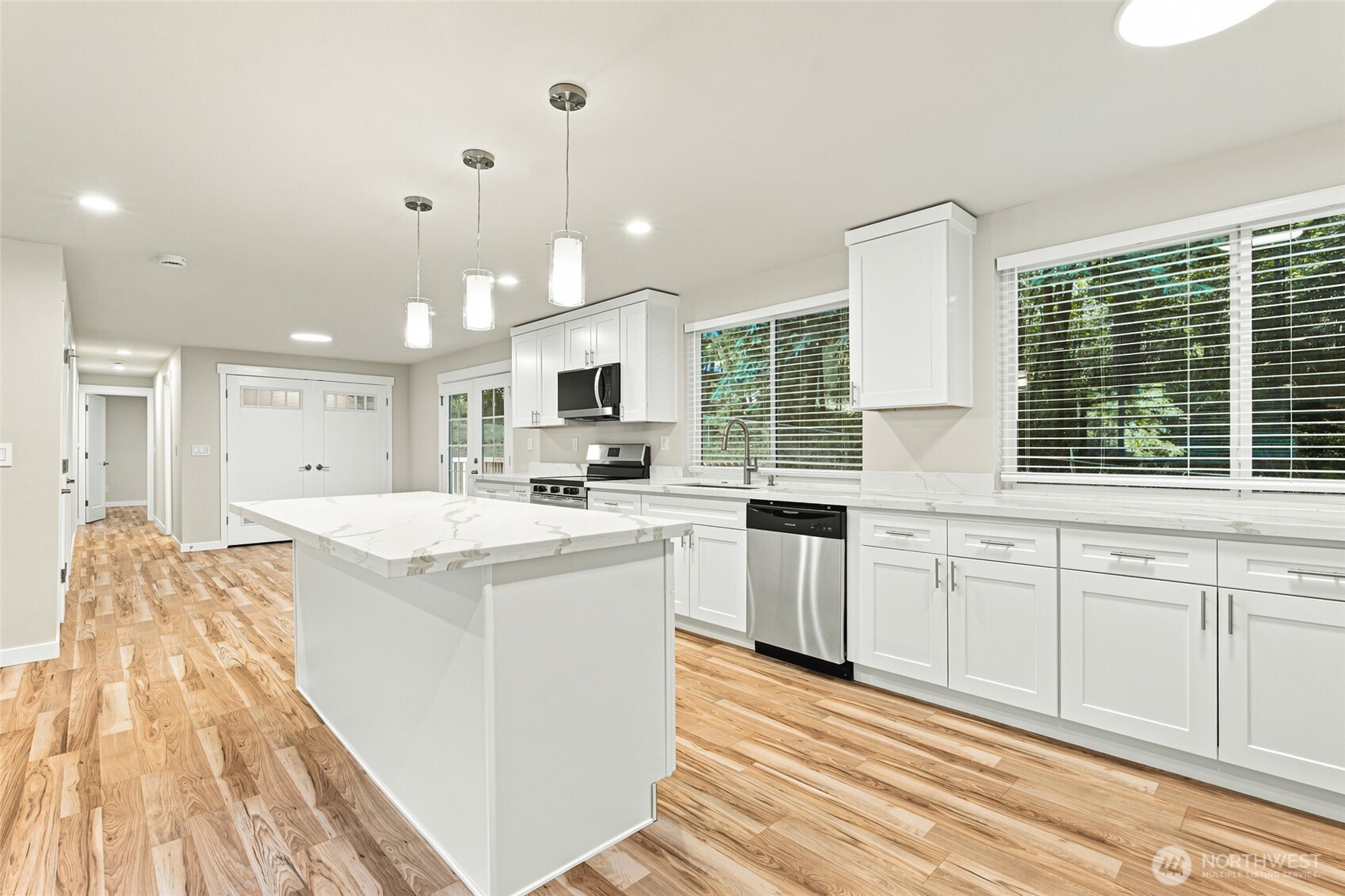 11030 Tempo Lake Drive Property Photo 7