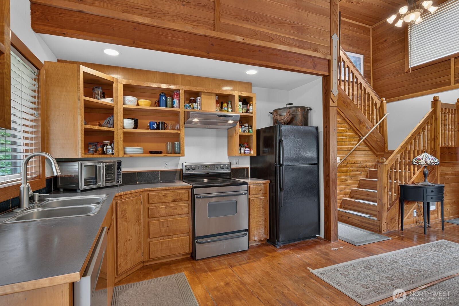 1649 Hemlock Drive Property Photo 12