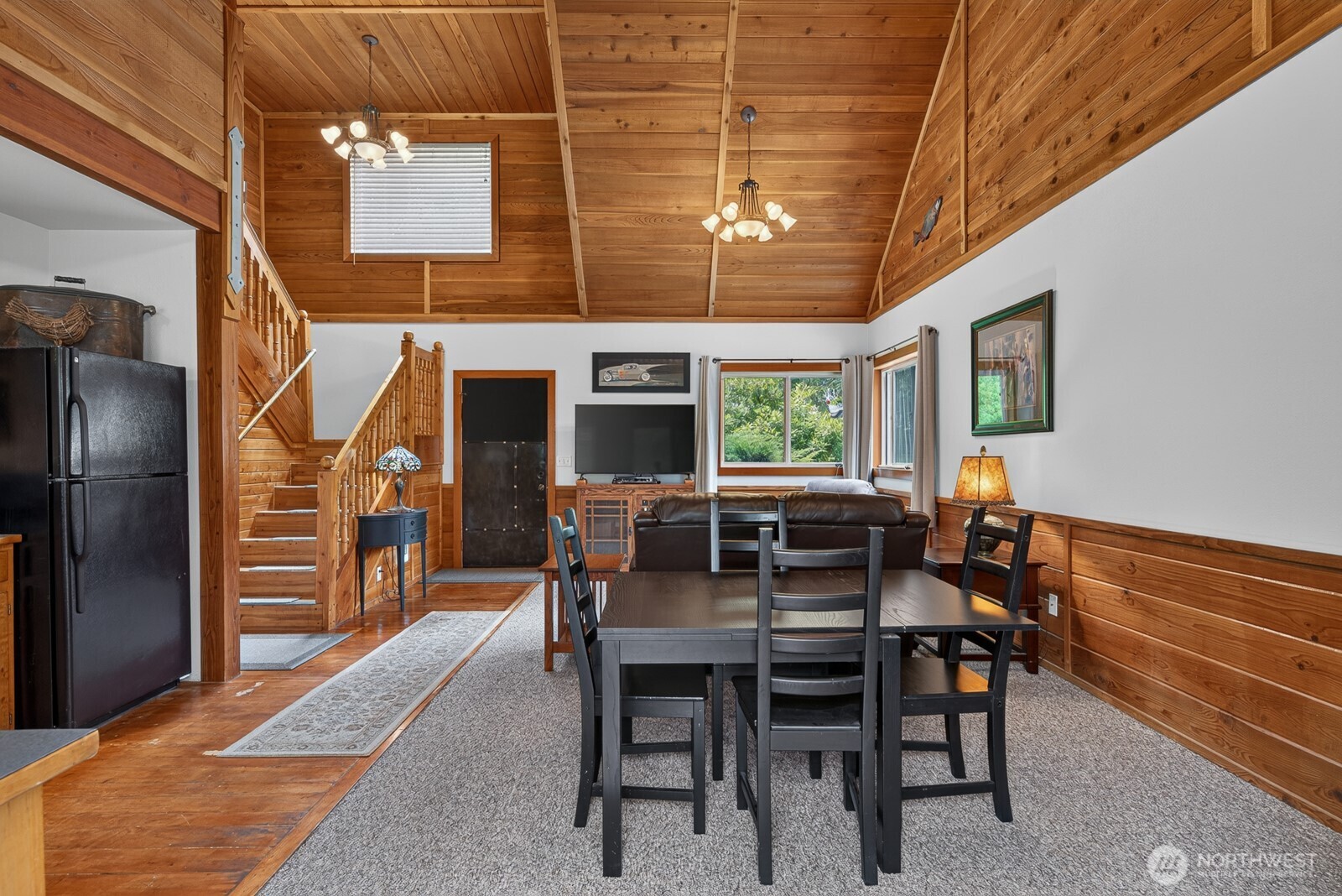 1649 Hemlock Drive Property Photo 13