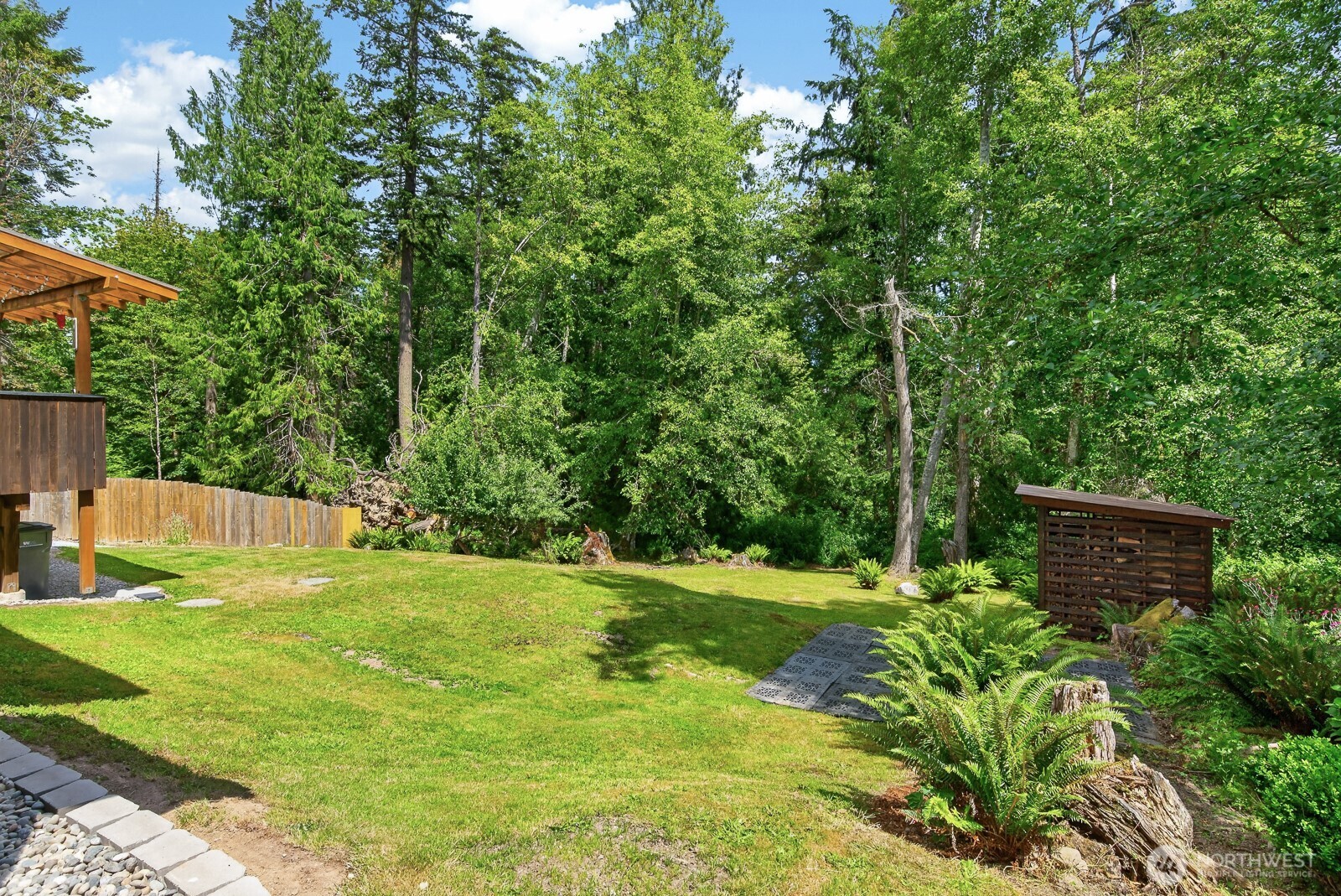 1649 Hemlock Drive Property Photo 30