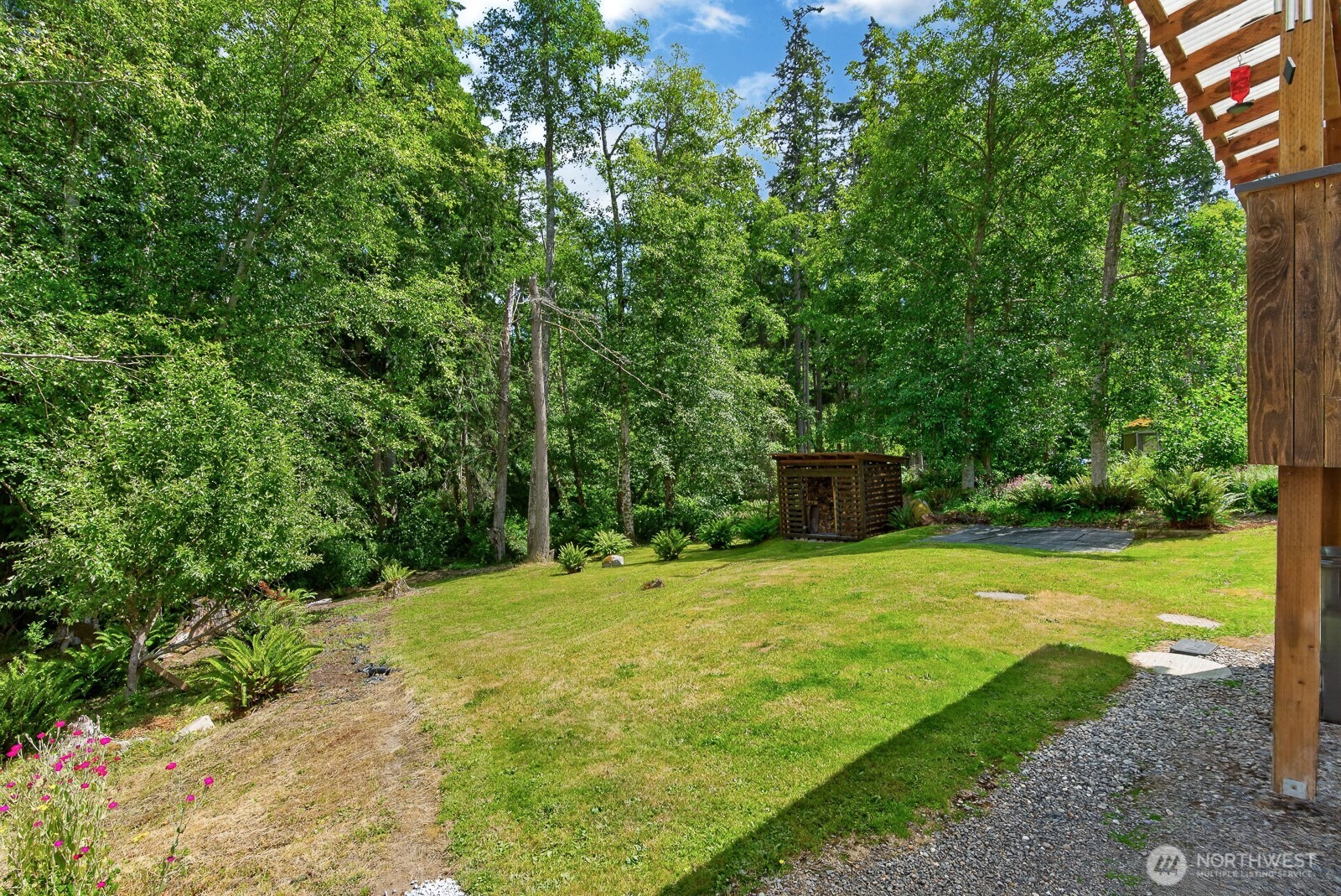 1649 Hemlock Drive Property Photo 34