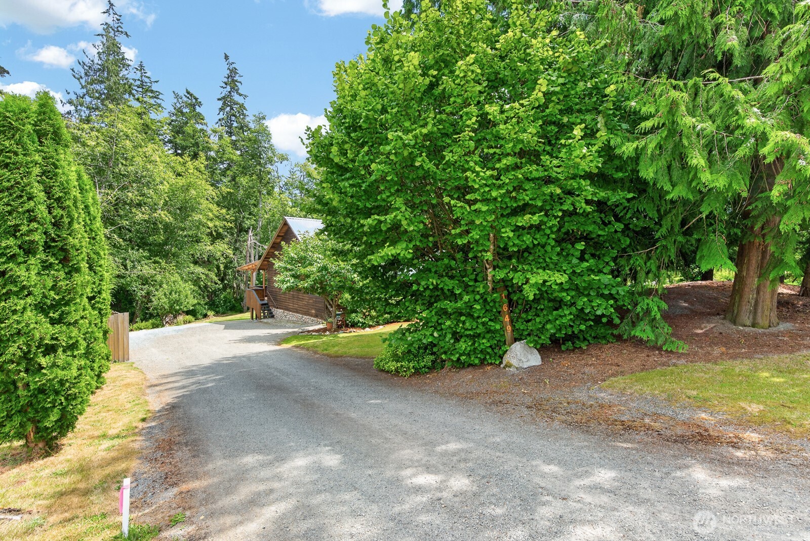 1649 Hemlock Drive Property Photo 36