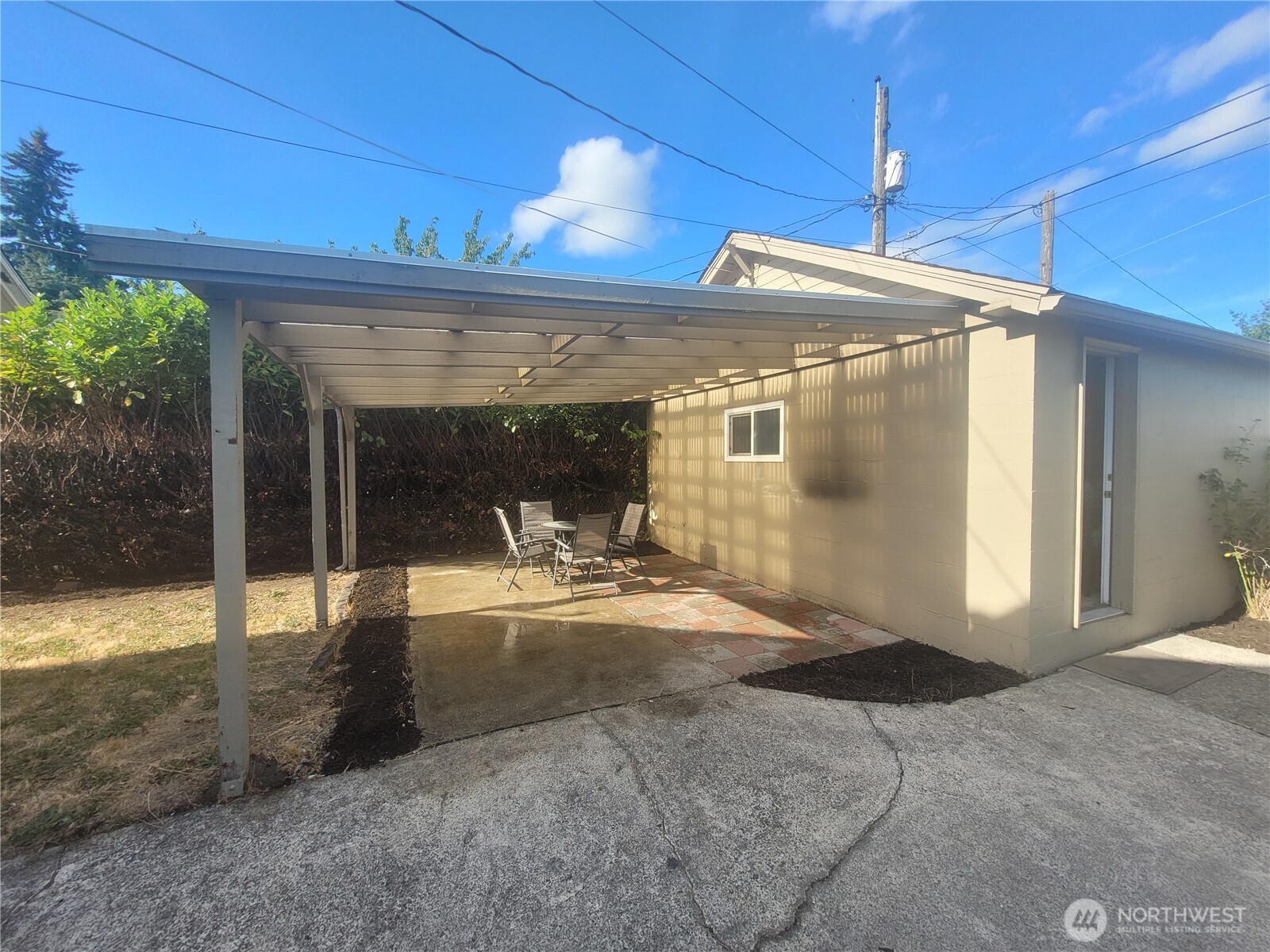 5823 S Lawrence Property Photo 5