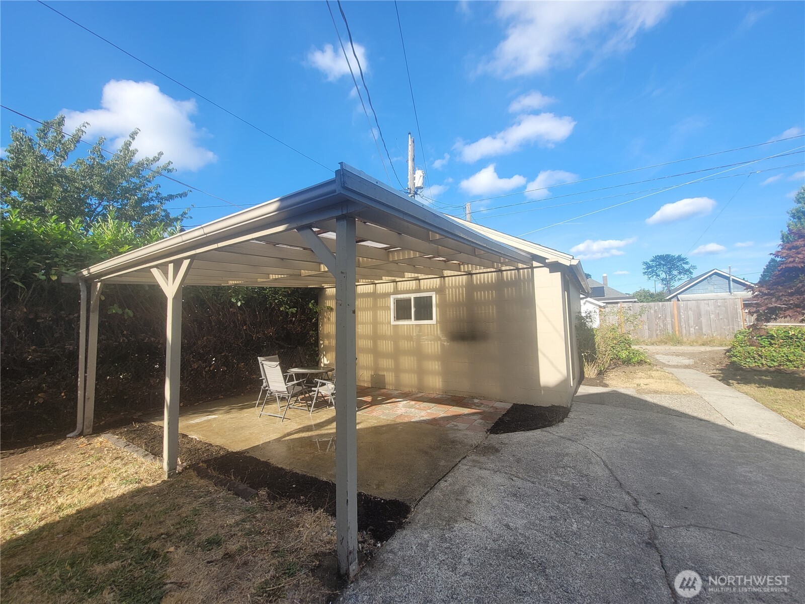 5823 S Lawrence Property Photo 6