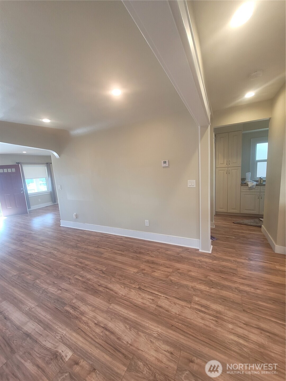 5823 S Lawrence Property Photo 9