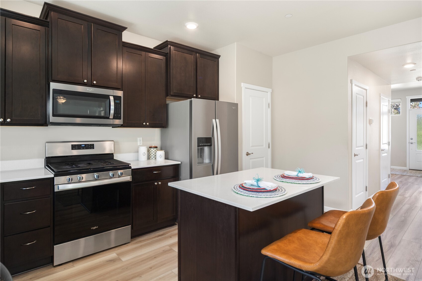 4758 Driftwood Street Property Photo 10