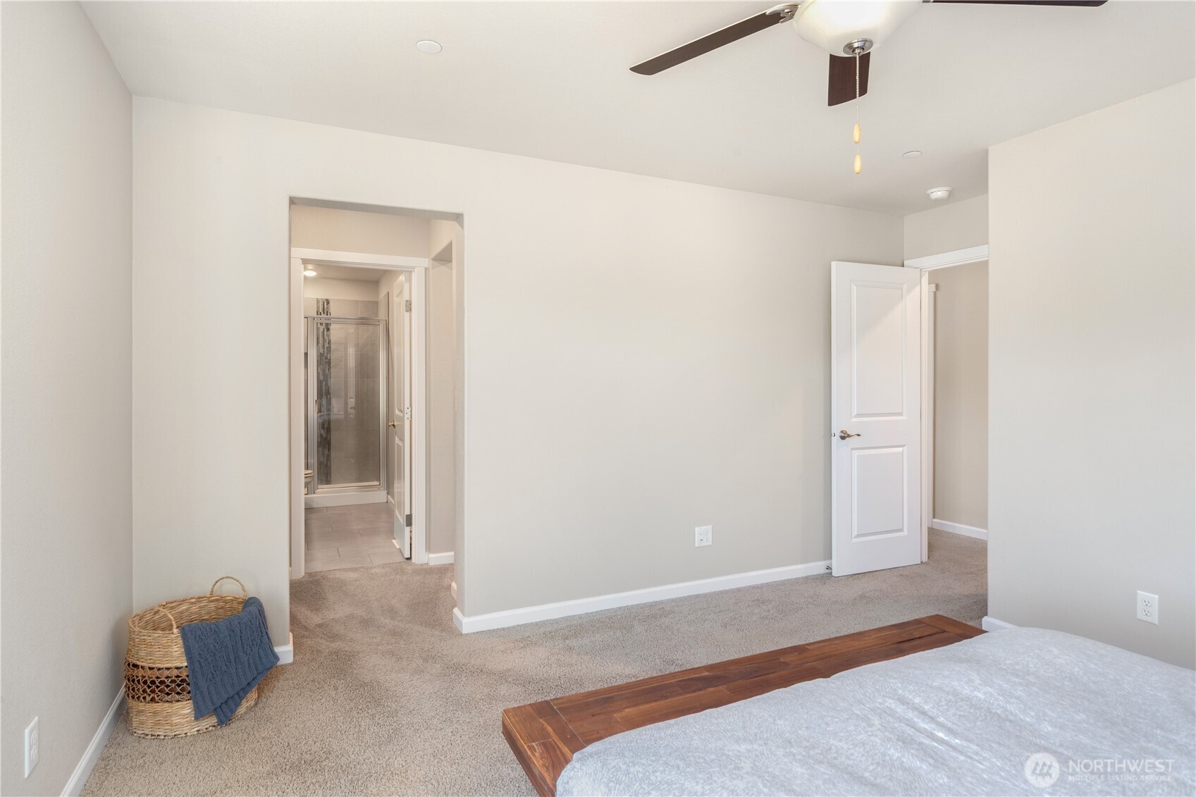 4758 Driftwood Street Property Photo 16