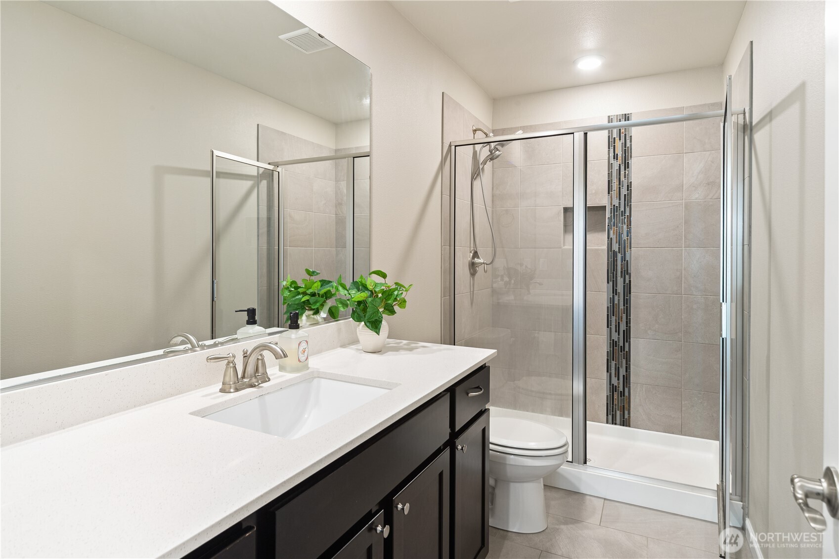 4758 Driftwood Street Property Photo 17