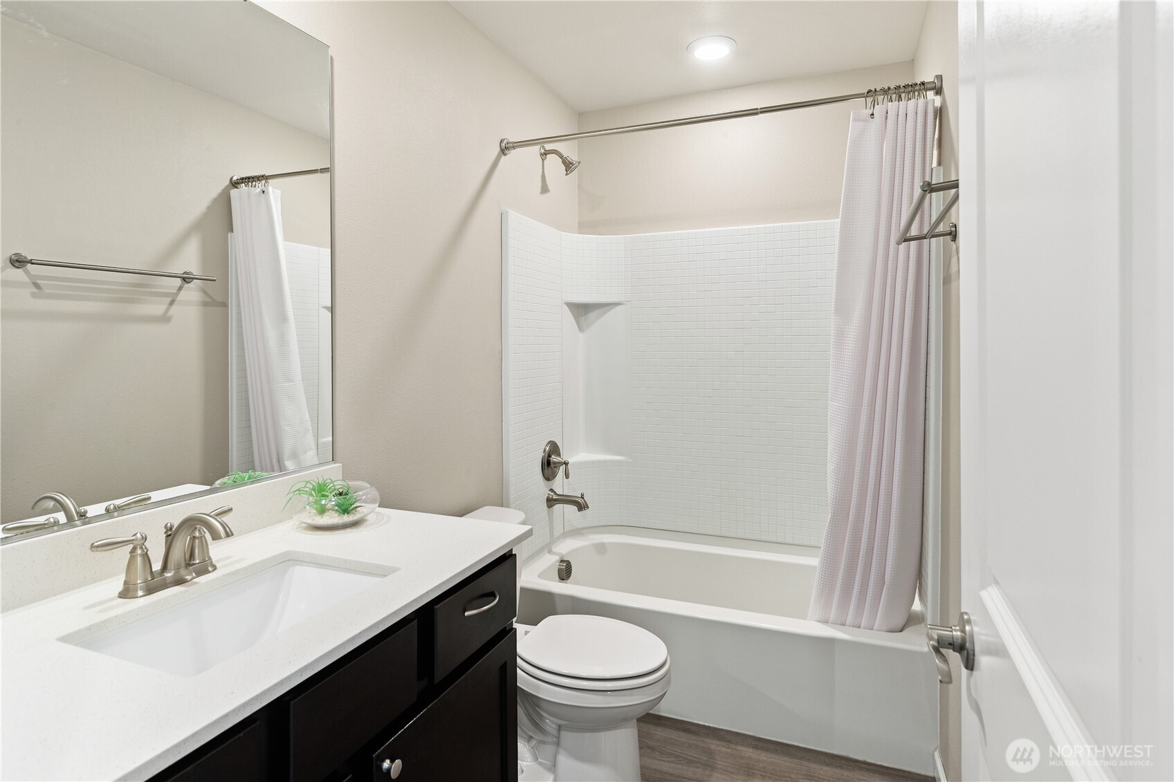 4758 Driftwood Street Property Photo 24