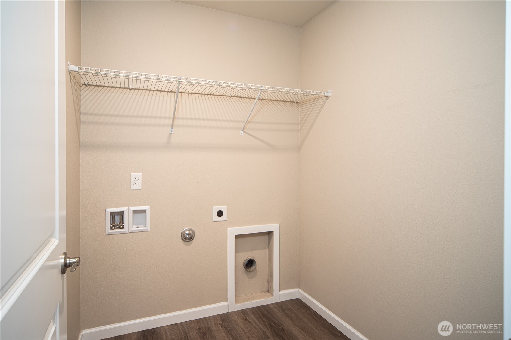 4758 Driftwood Street Property Photo 25