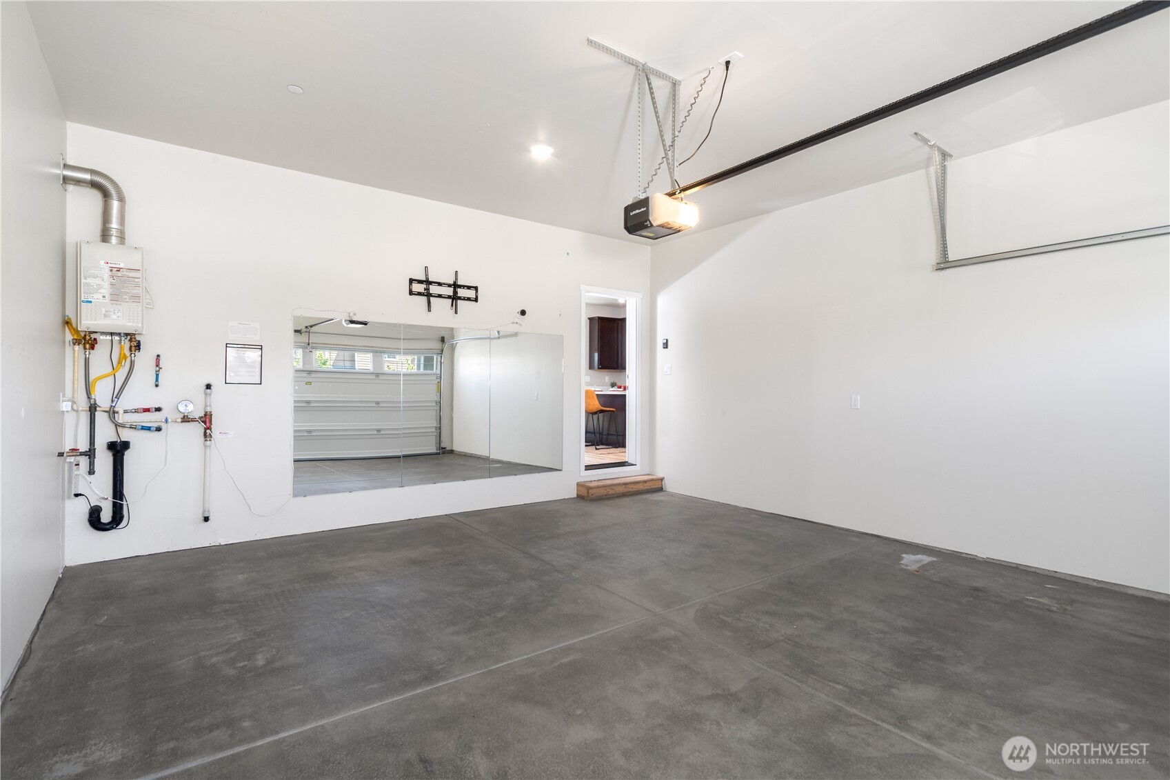 4758 Driftwood Street Property Photo 29
