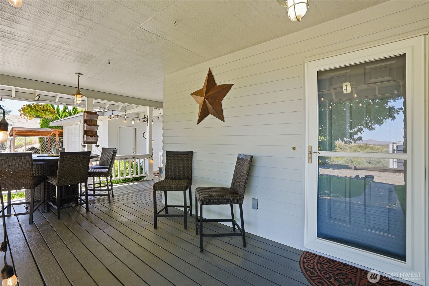 530 Wakatak Road Property Photo 5