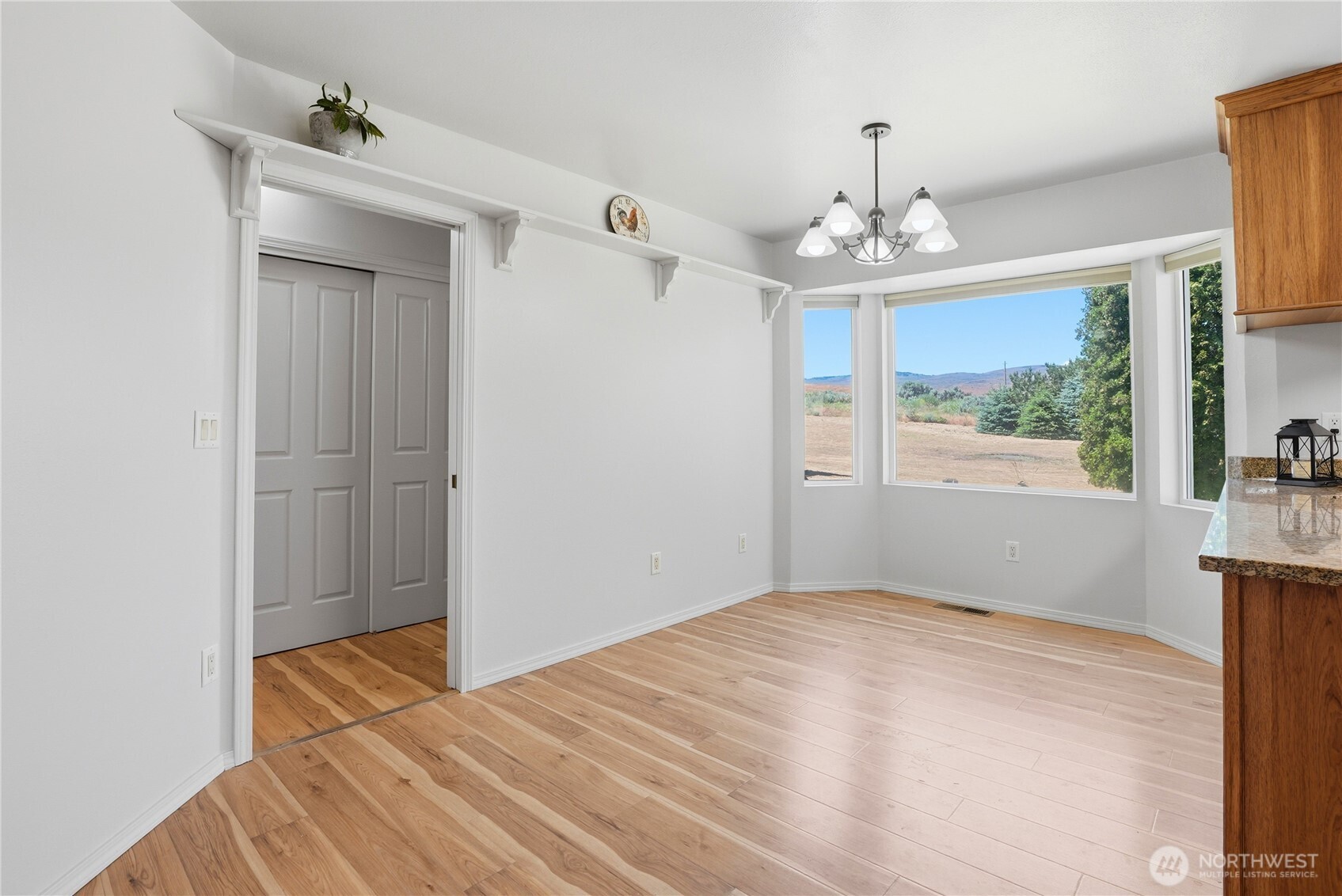 530 Wakatak Road Property Photo 15