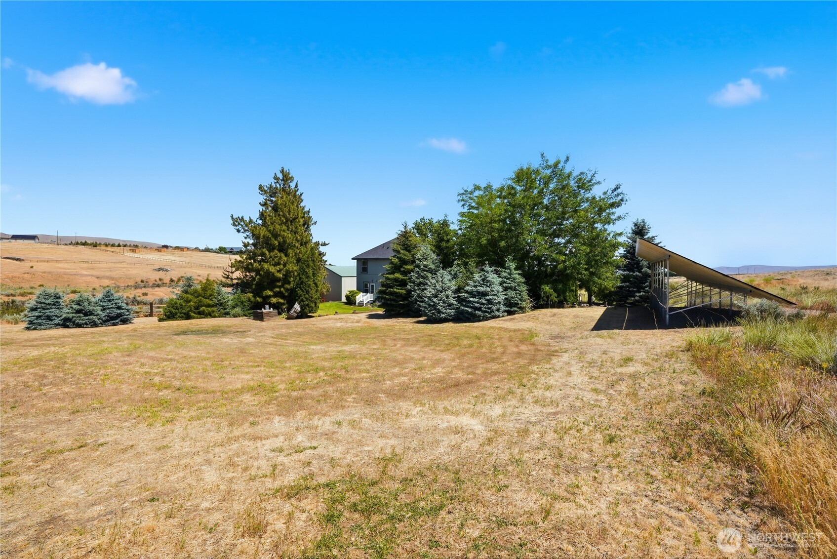 530 Wakatak Road Property Photo 34
