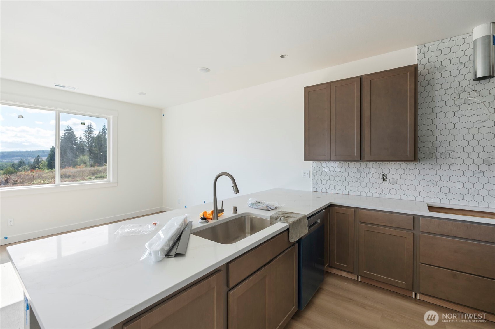 607 Brown Road Property Photo 12