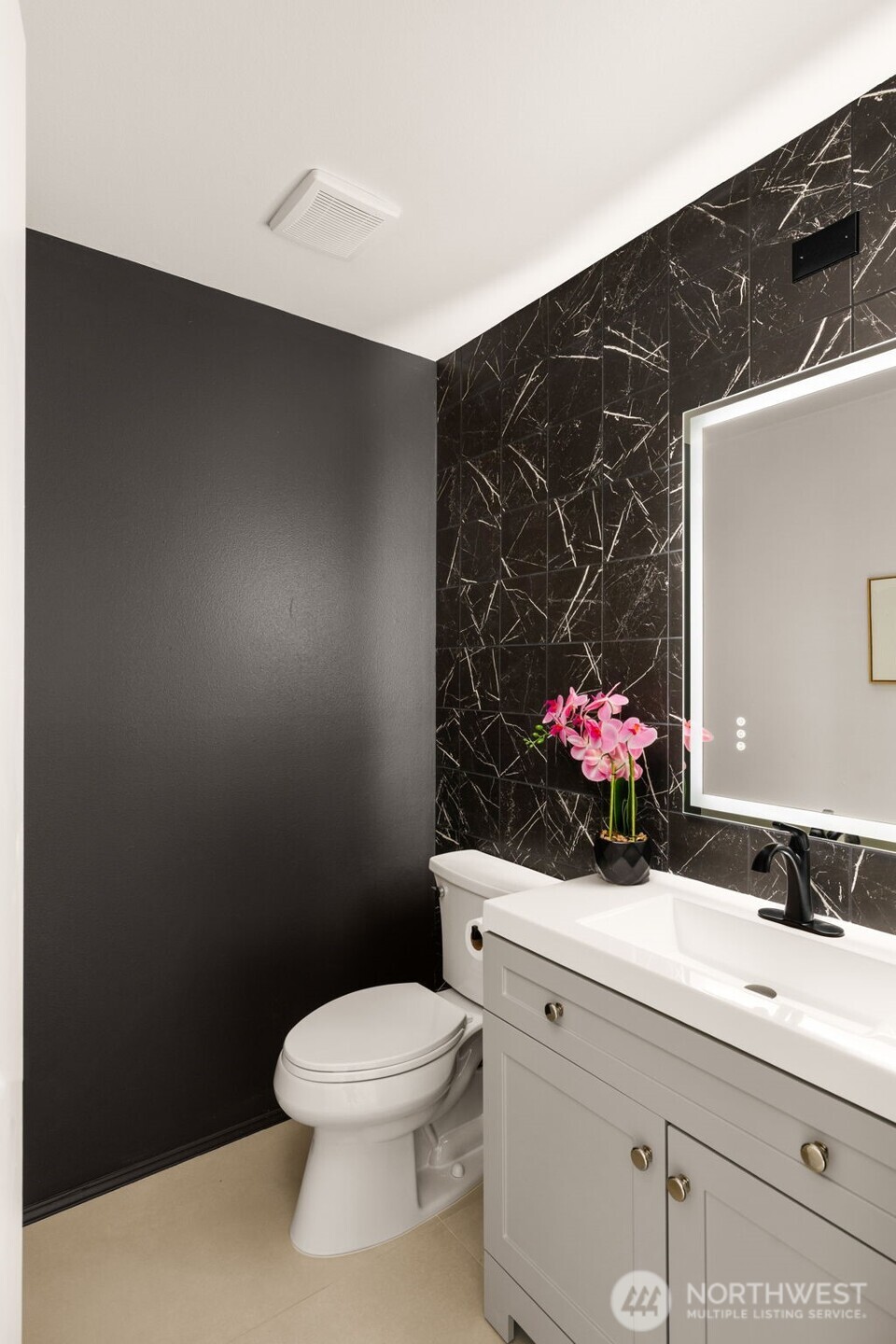 3541 252nd Place Property Photo 15