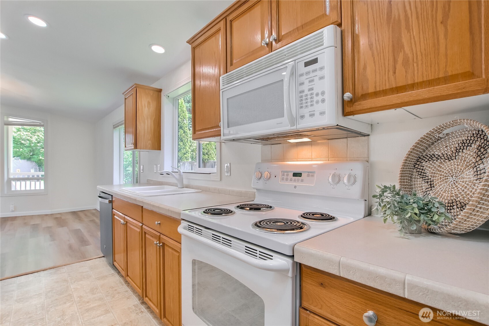 3232 206th Place Property Photo 12