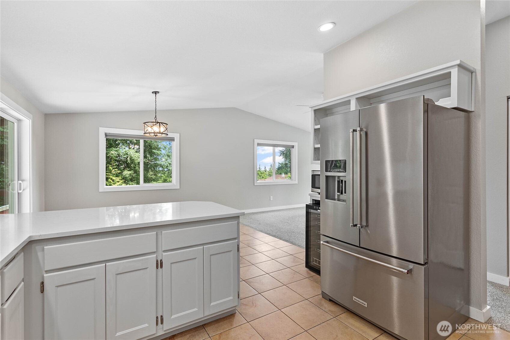 3881 Magrath Road Property Photo 17