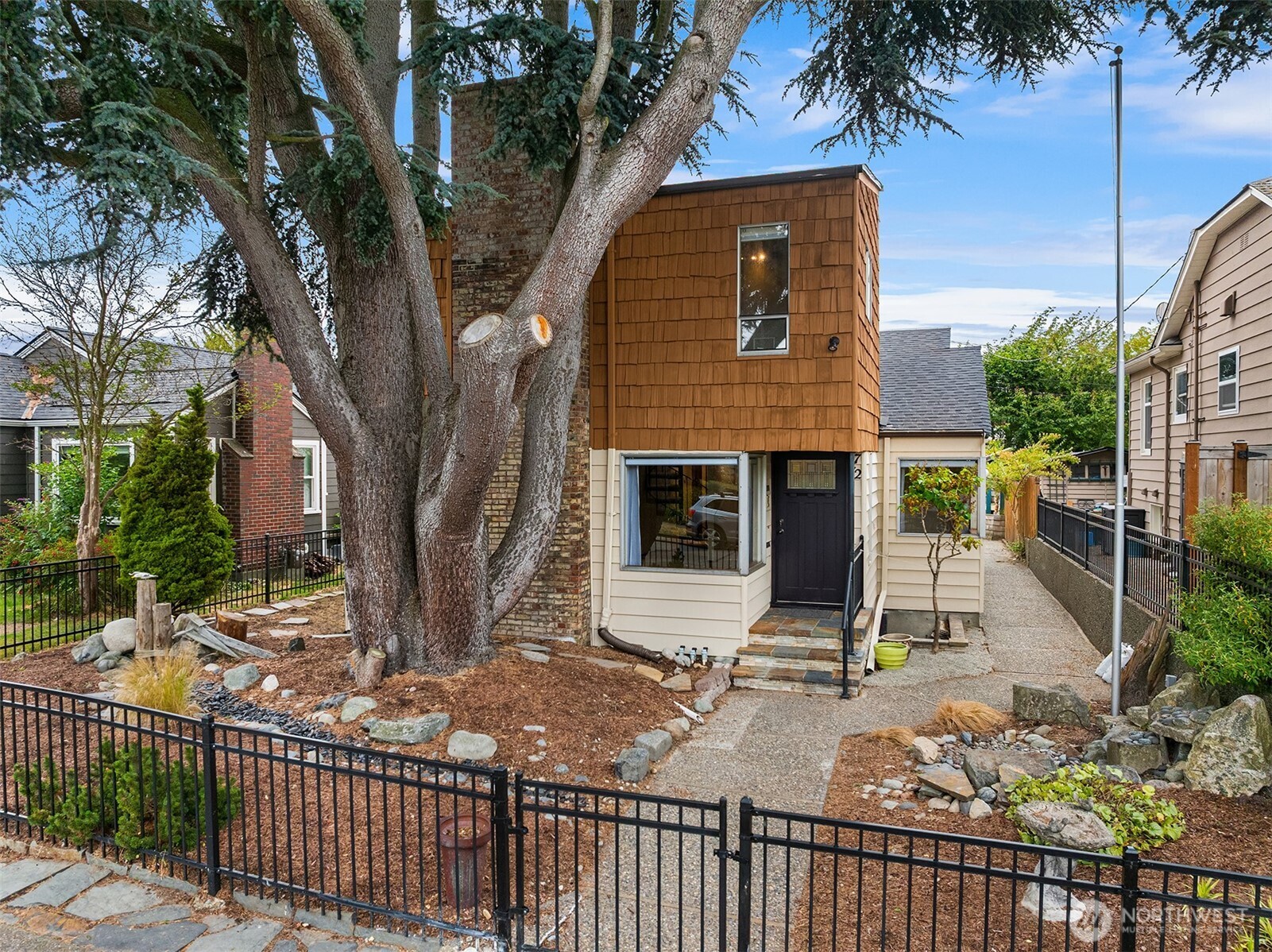 7712 23rd Avenue Property Photo 1