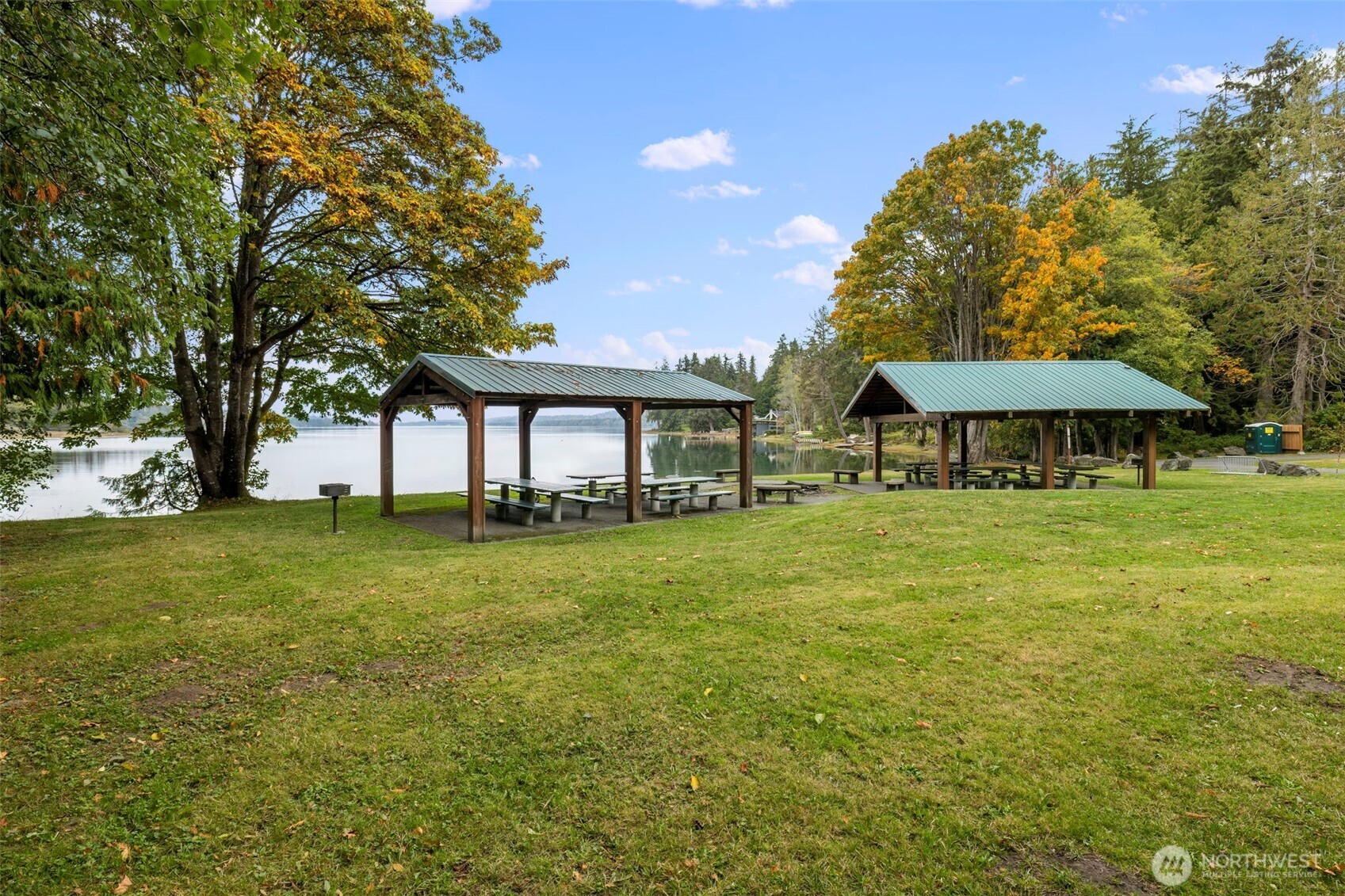 5709 Ne Woodburn Road Property Photo 35