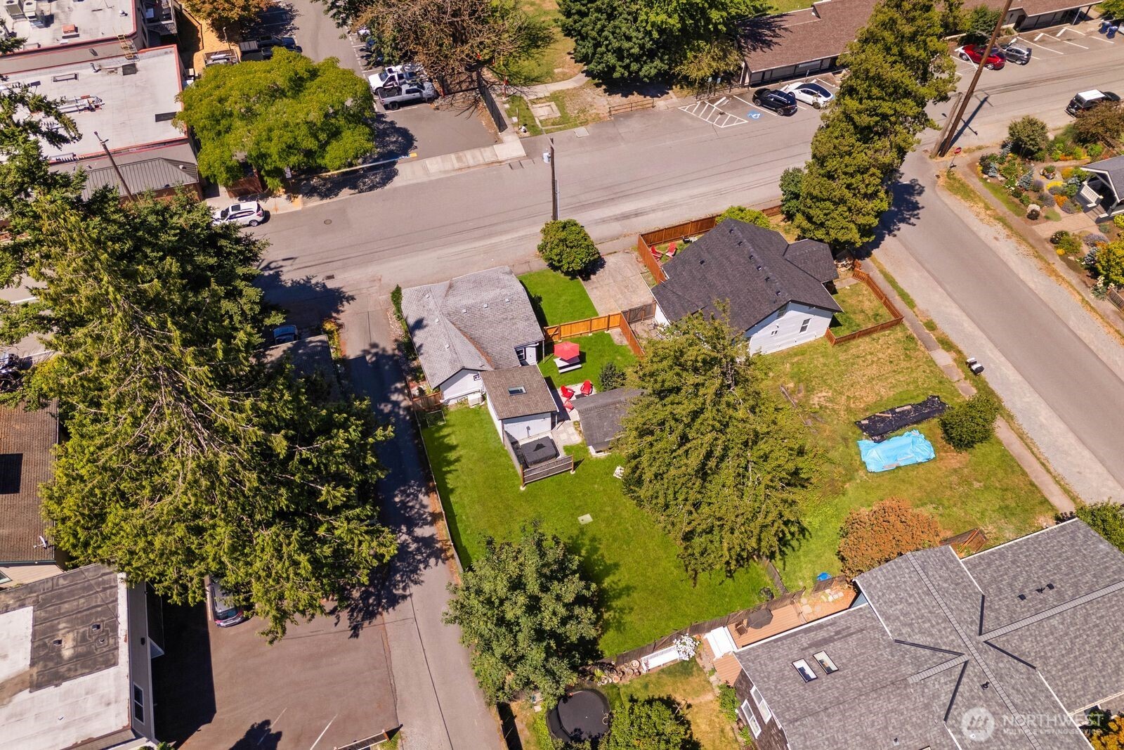 60 2nd Avenue Property Photo 3