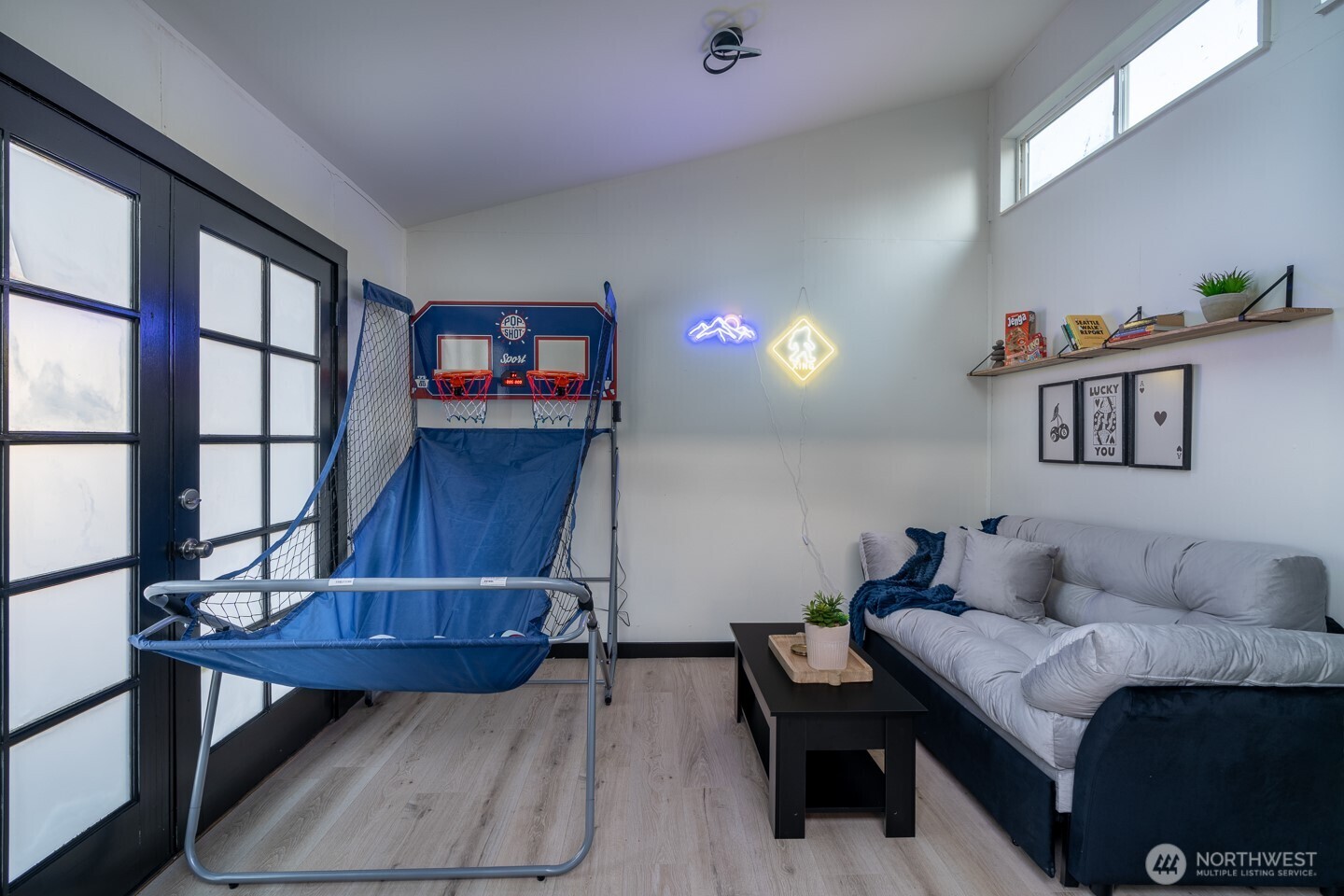 60 2nd Avenue Property Photo 29