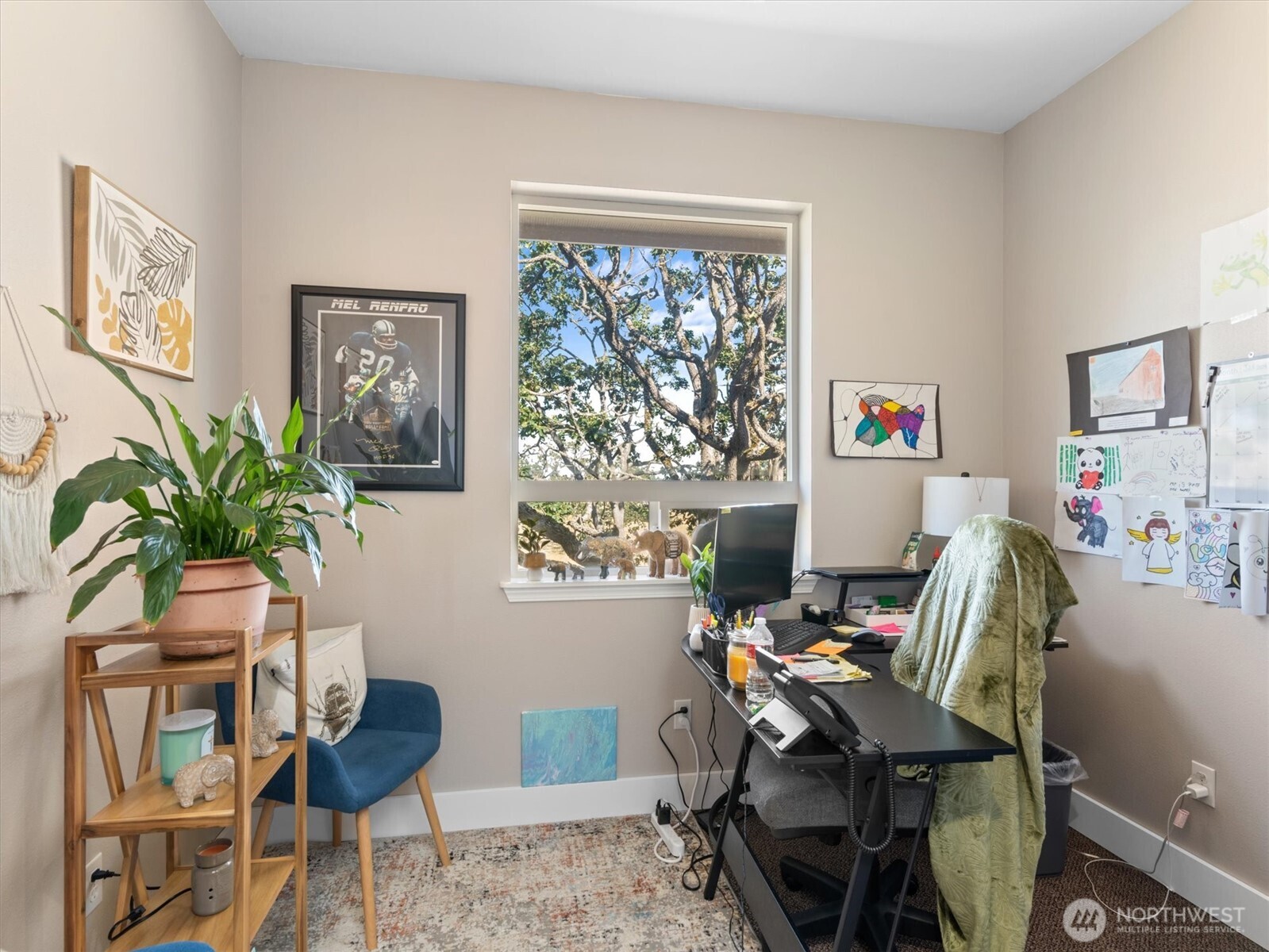 576 N Fifth Avenue Property Photo 5
