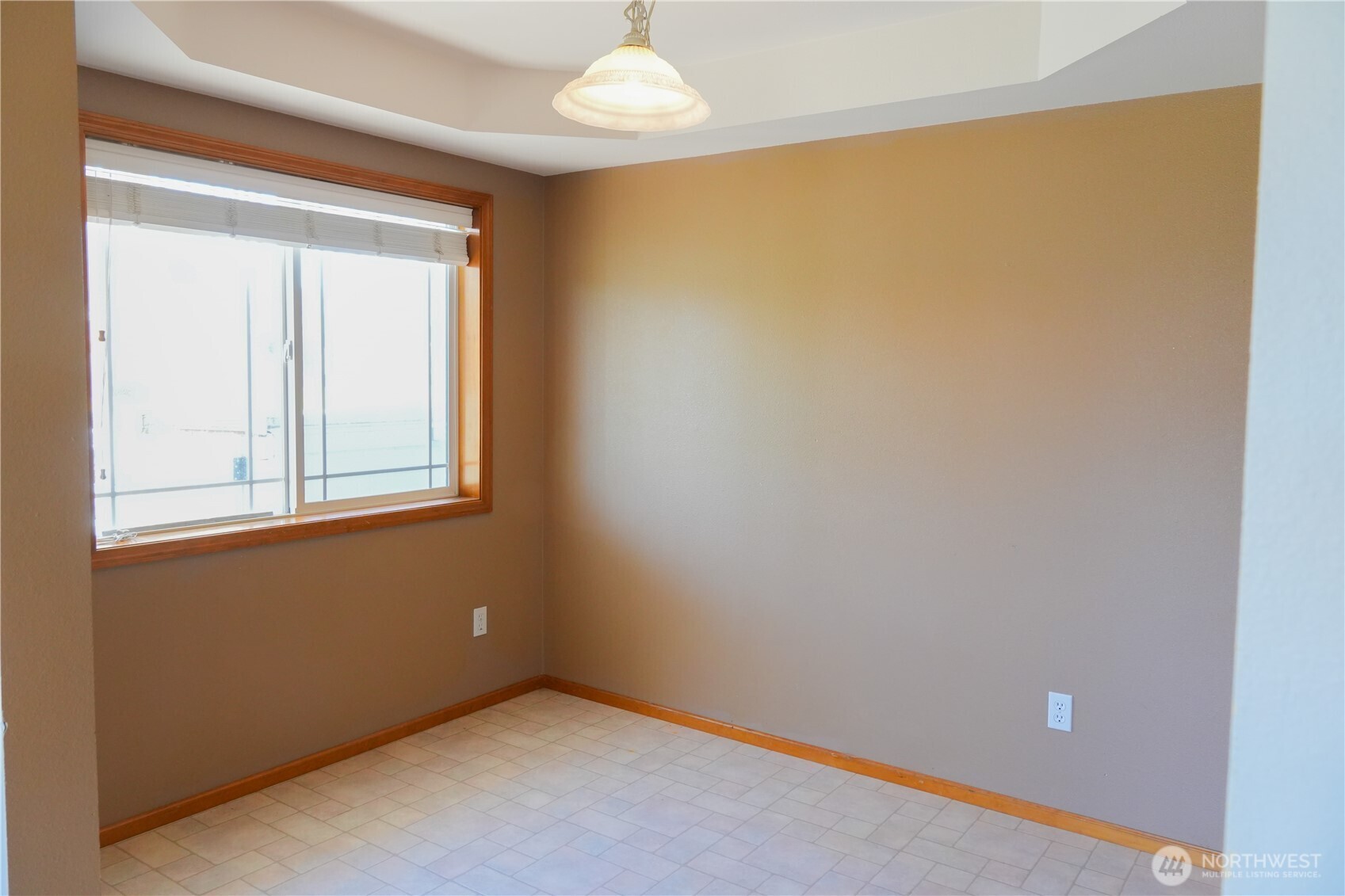 725 Judson Street 104 Property Photo 13