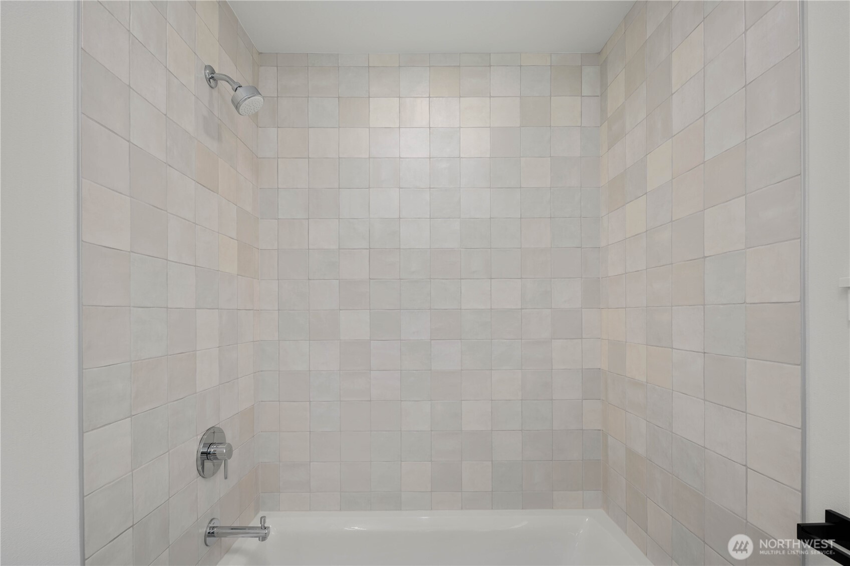 512 N 92nd Street Property Photo 19