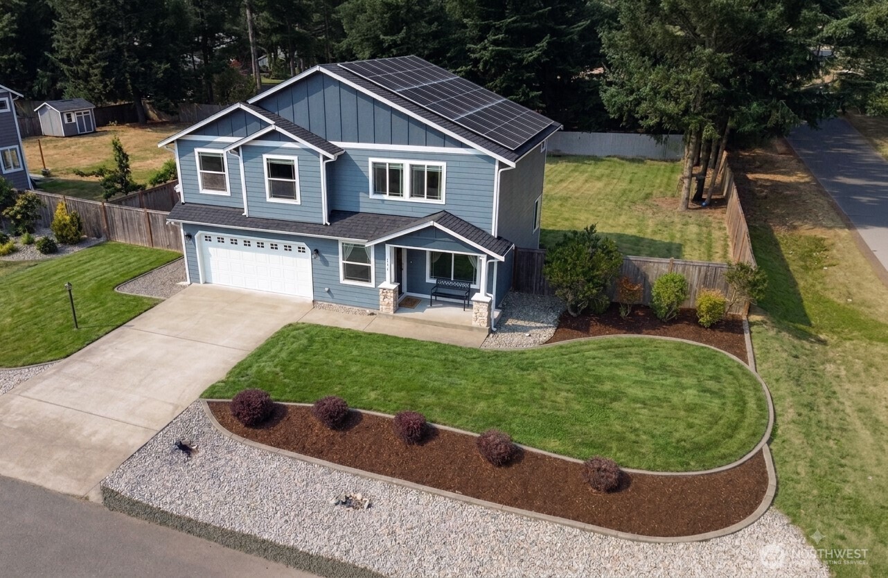 301 135th Place Property Photo 2