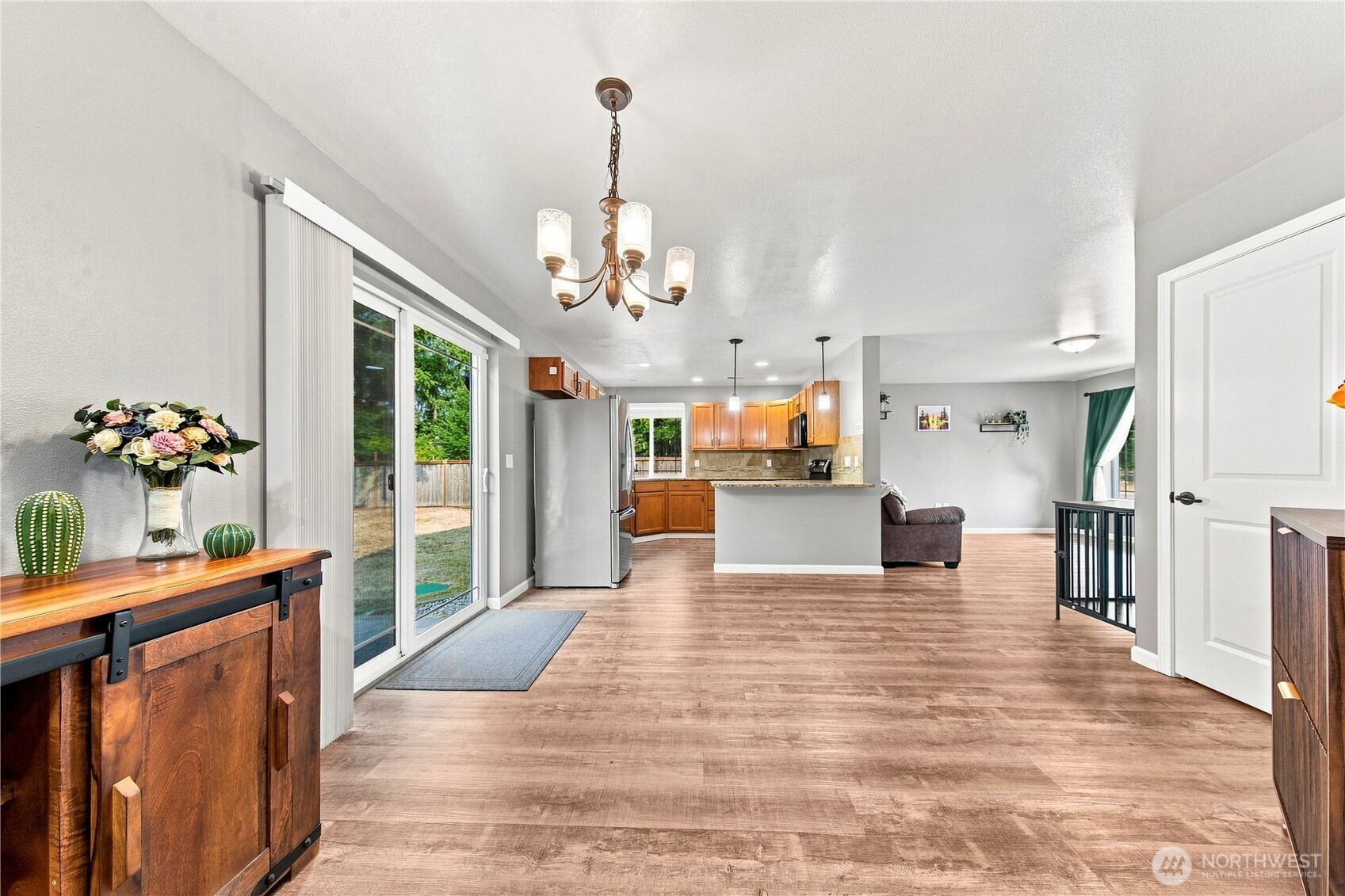 301 135th Place Property Photo 10